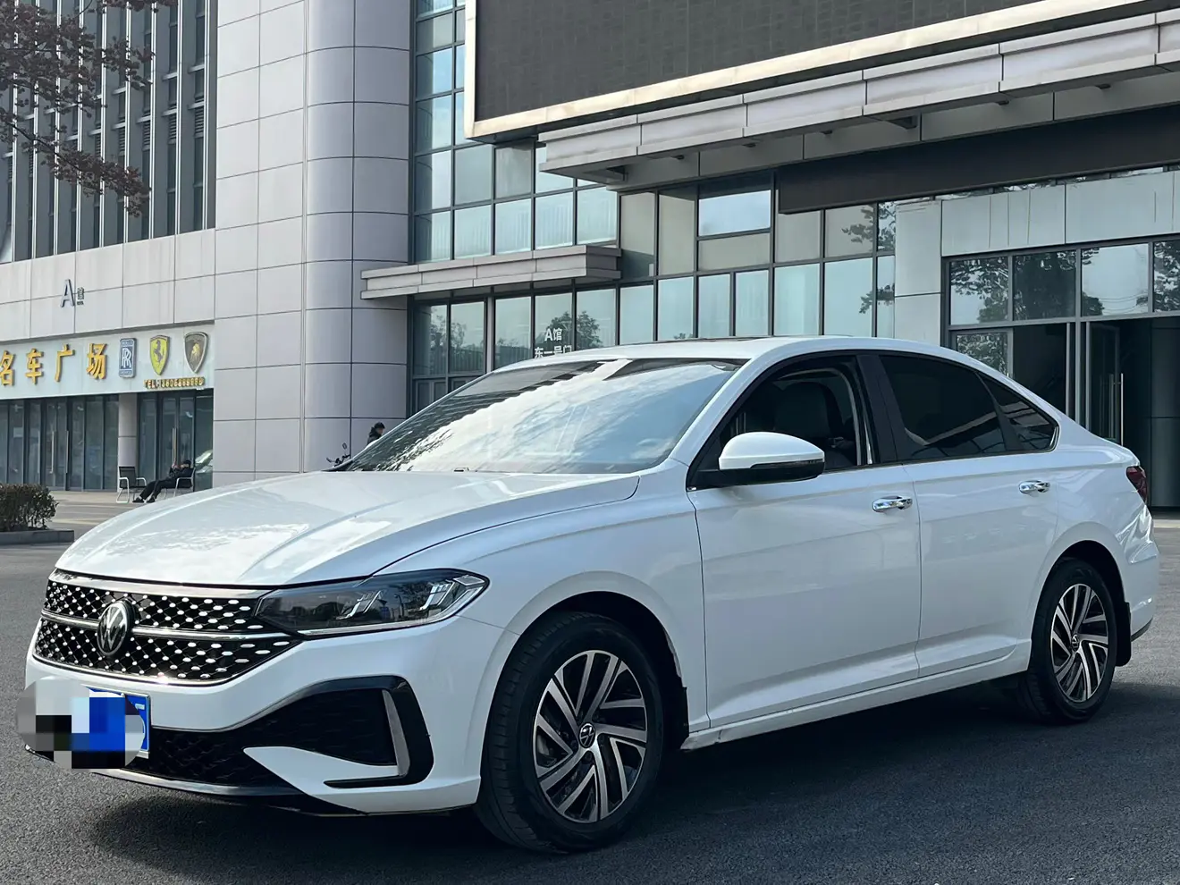 Volkswagen Lavida  из Китая