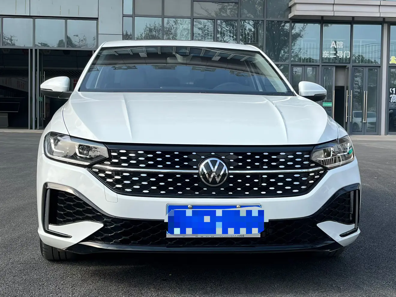 Volkswagen Lavida  из Китая