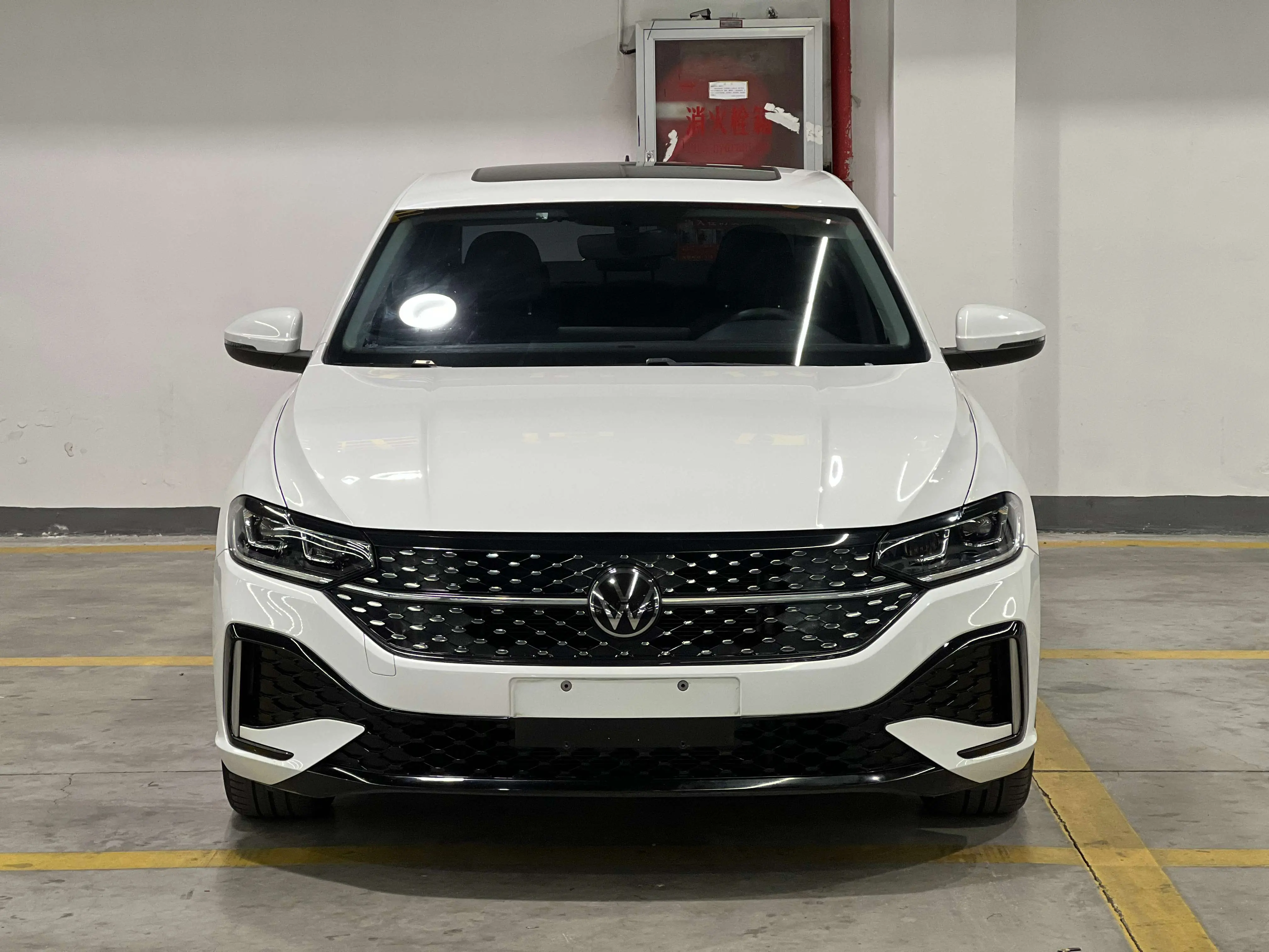 Volkswagen Lavida  из Китая