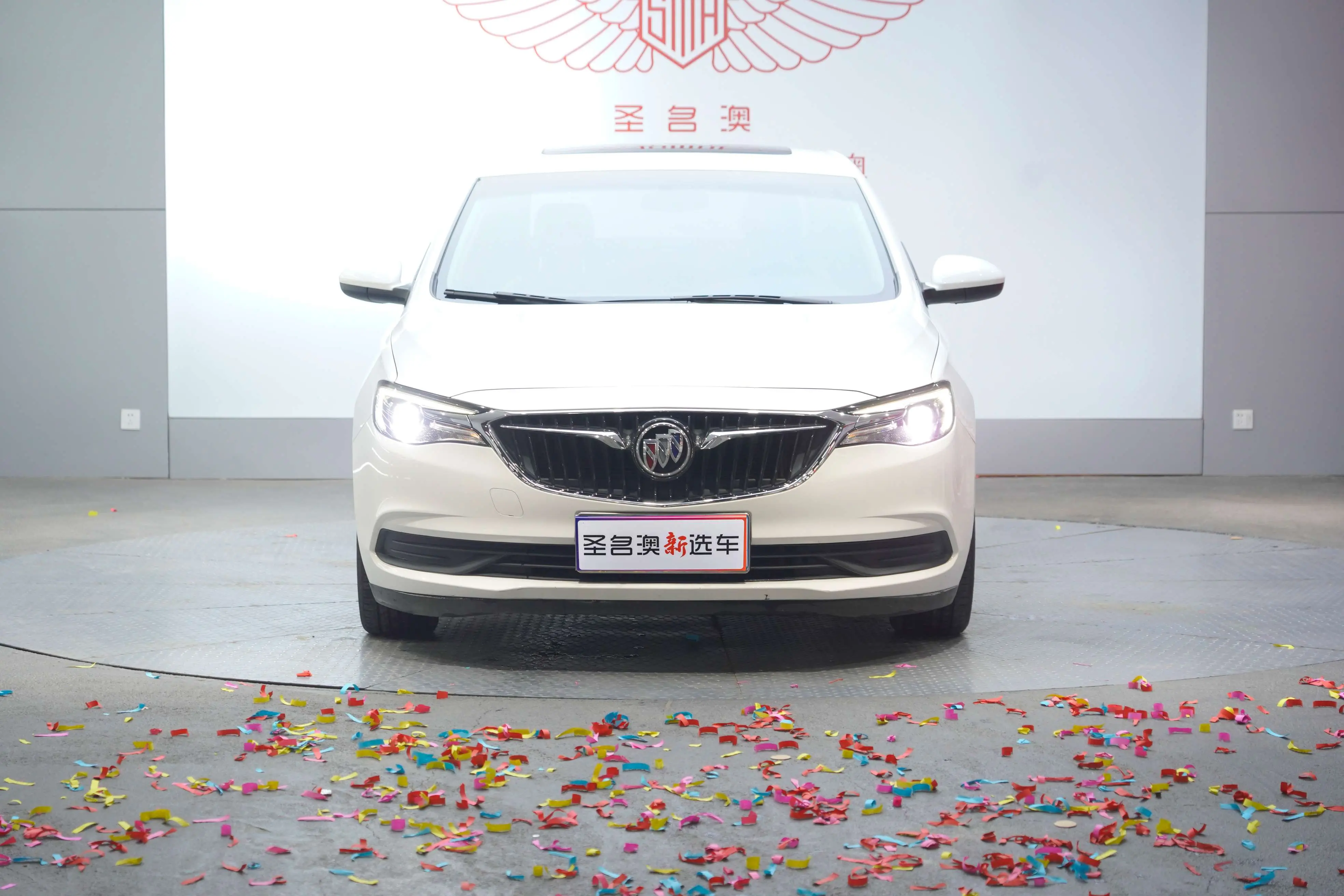 Buick Yinglang  из Китая