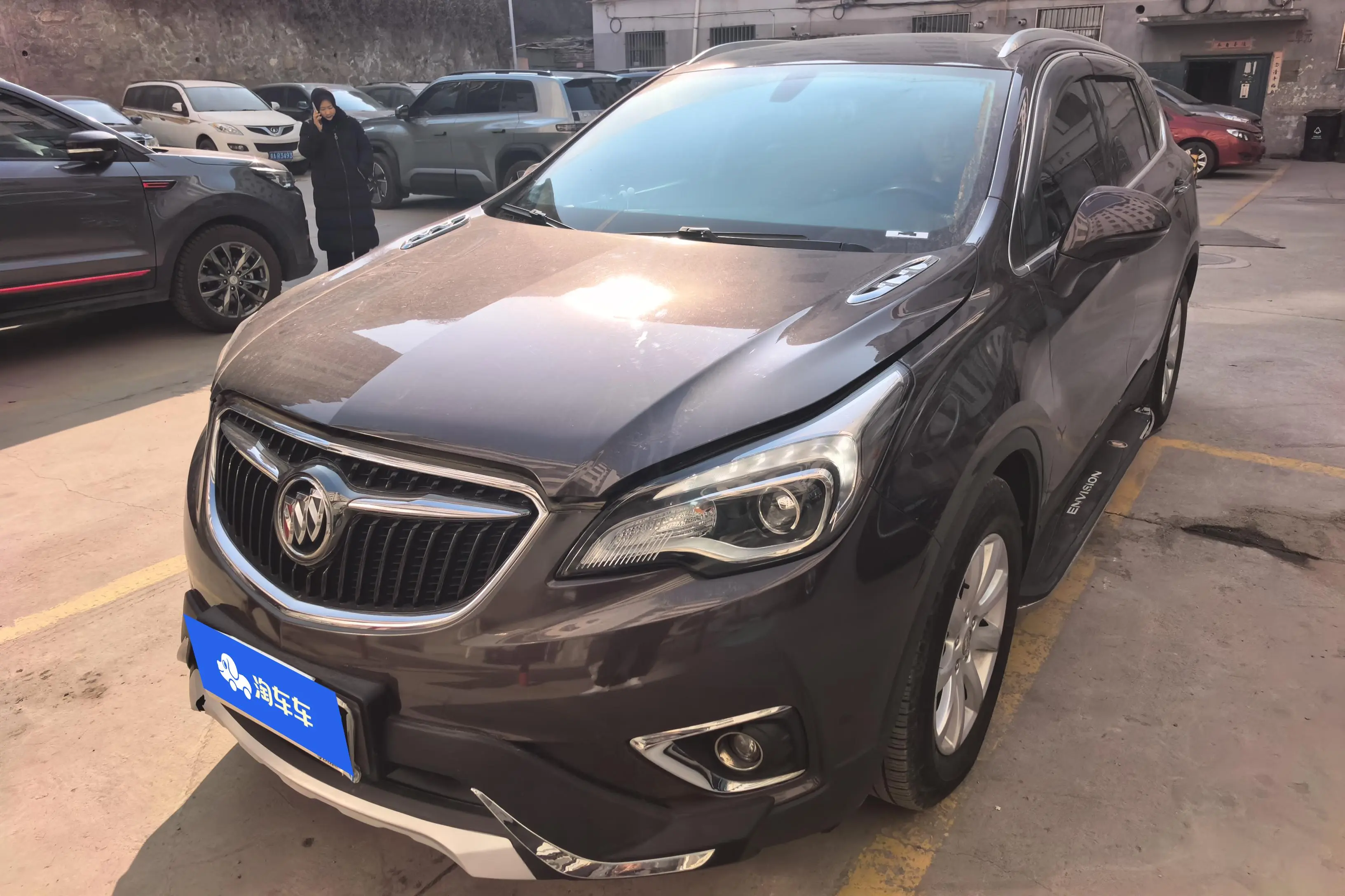 Buick Envision  из Китая