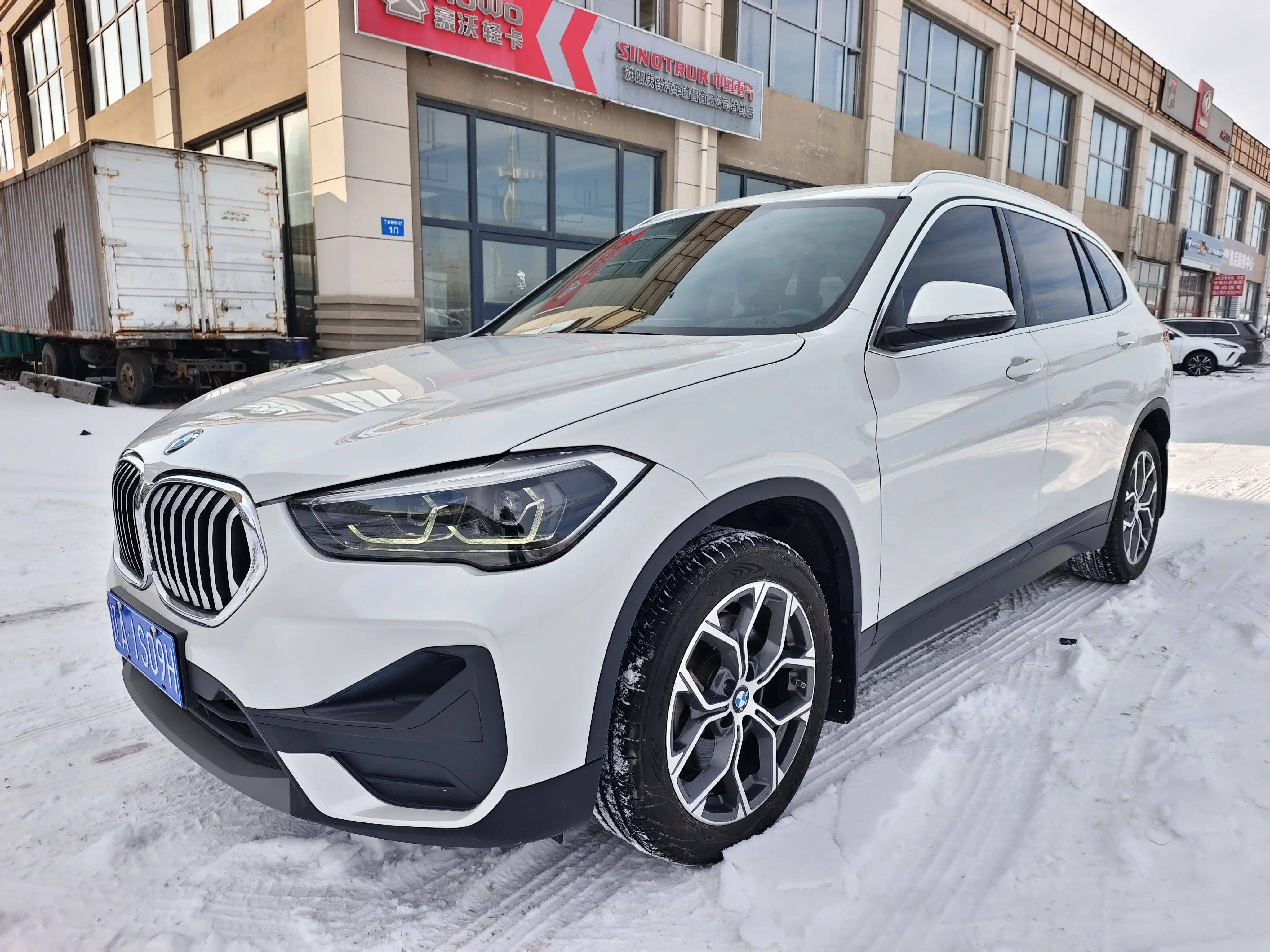 BMW X1