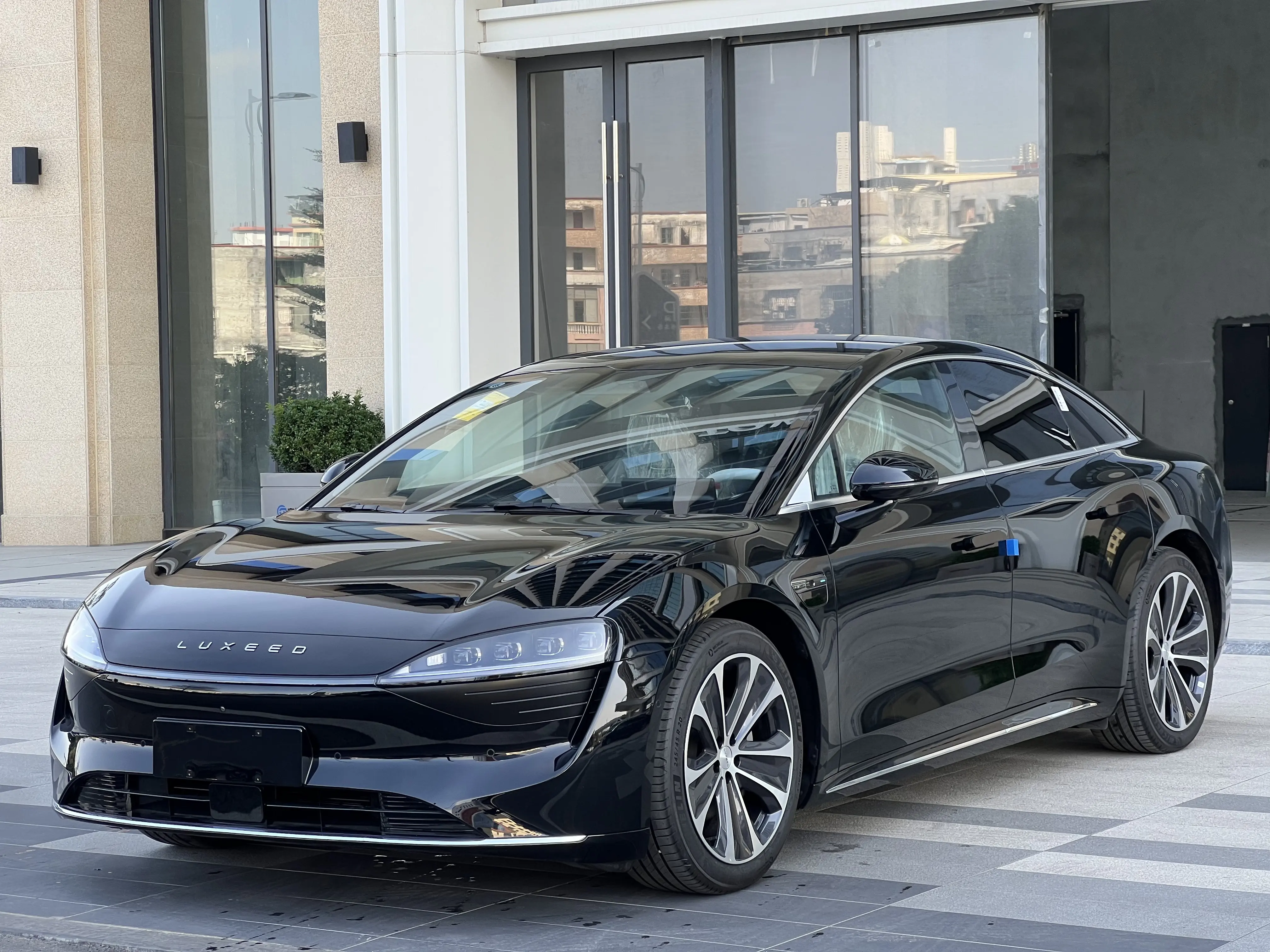 Luxeed SmartS7  из Китая