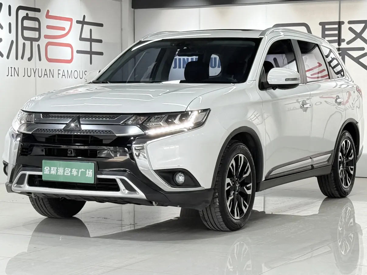 Mitsubishi Outlander  из Китая