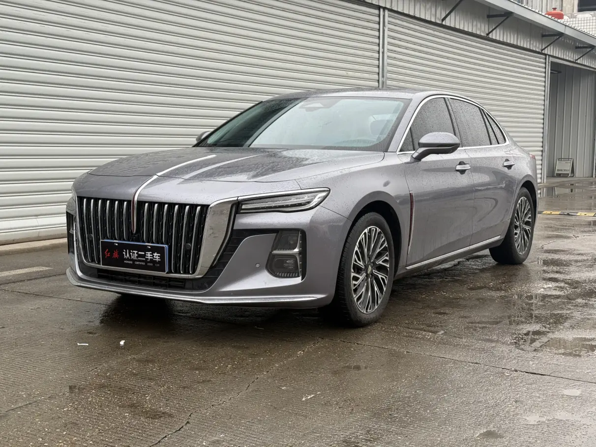 Hongqi H5  из Китая