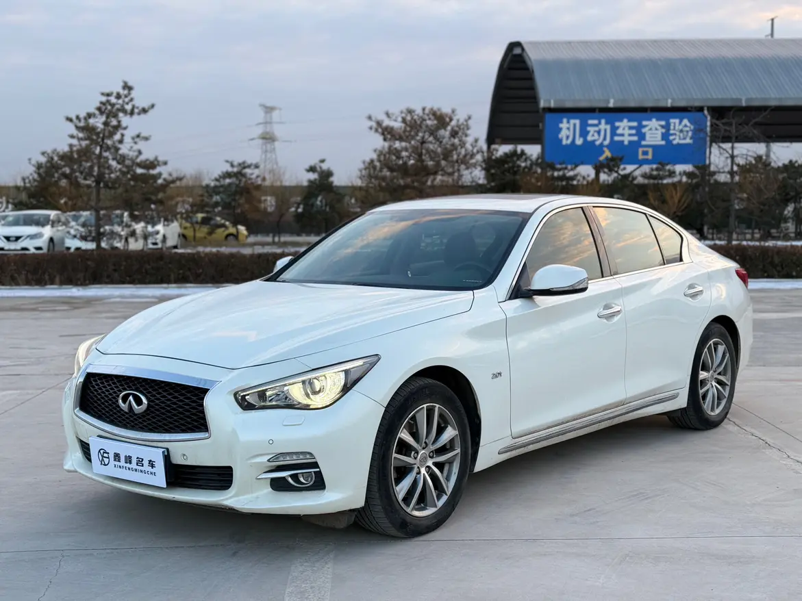 Infiniti Q50L  из Китая
