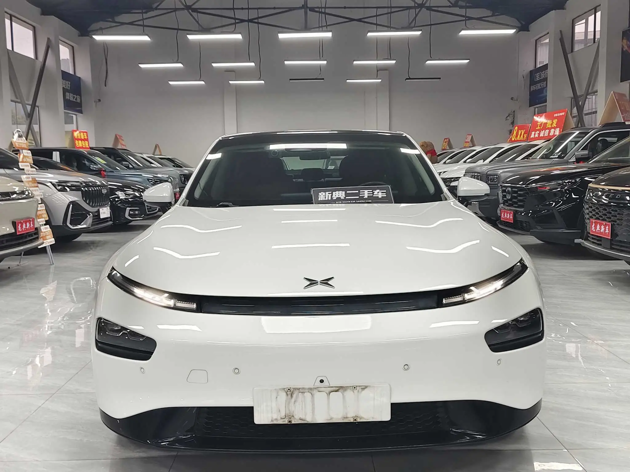 Xpeng P7  из Китая