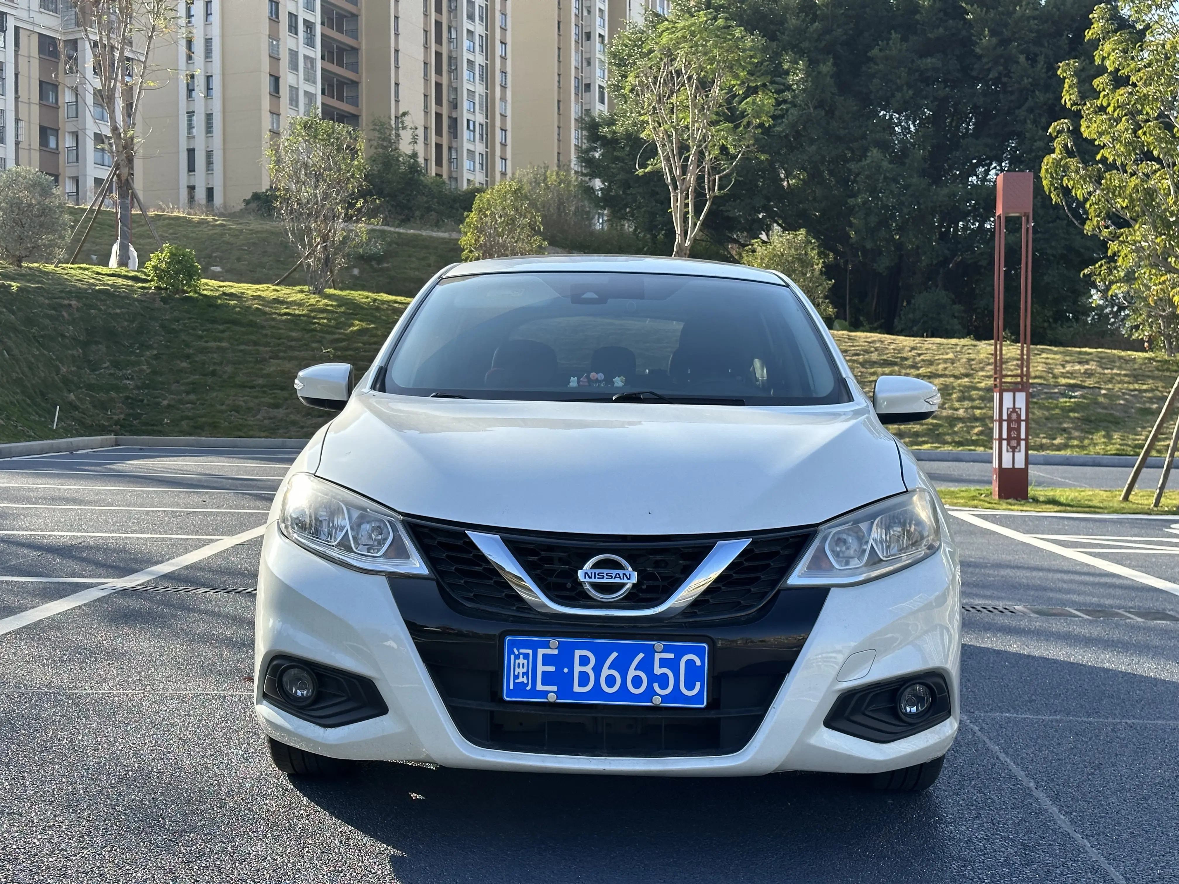 Nissan Tiida  из Китая