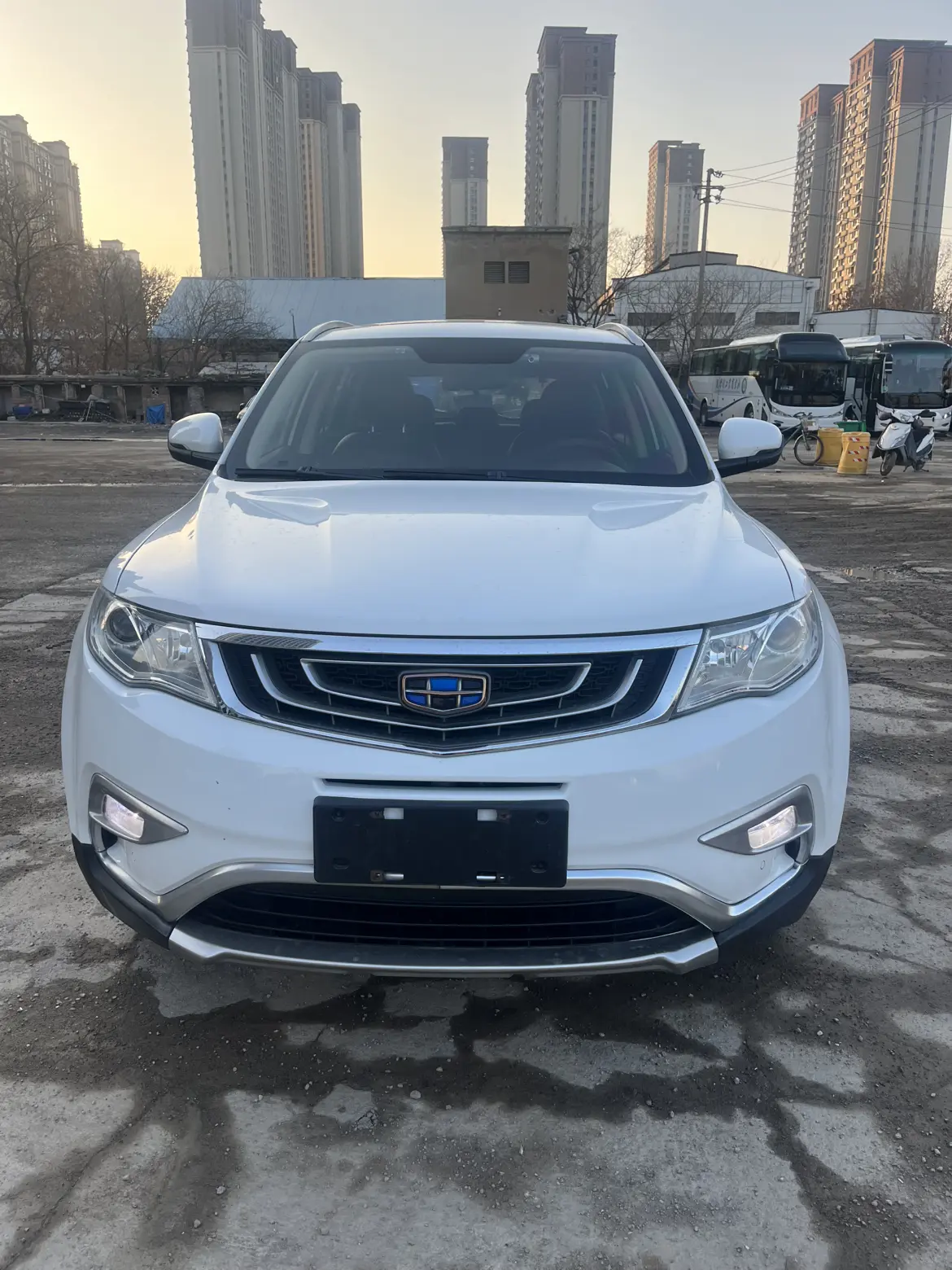 Geely Atlas (Boyue)  из Китая