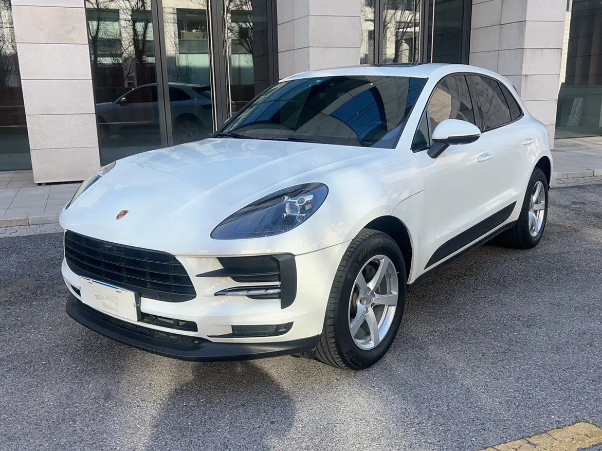 Porsche Macan  из Китая