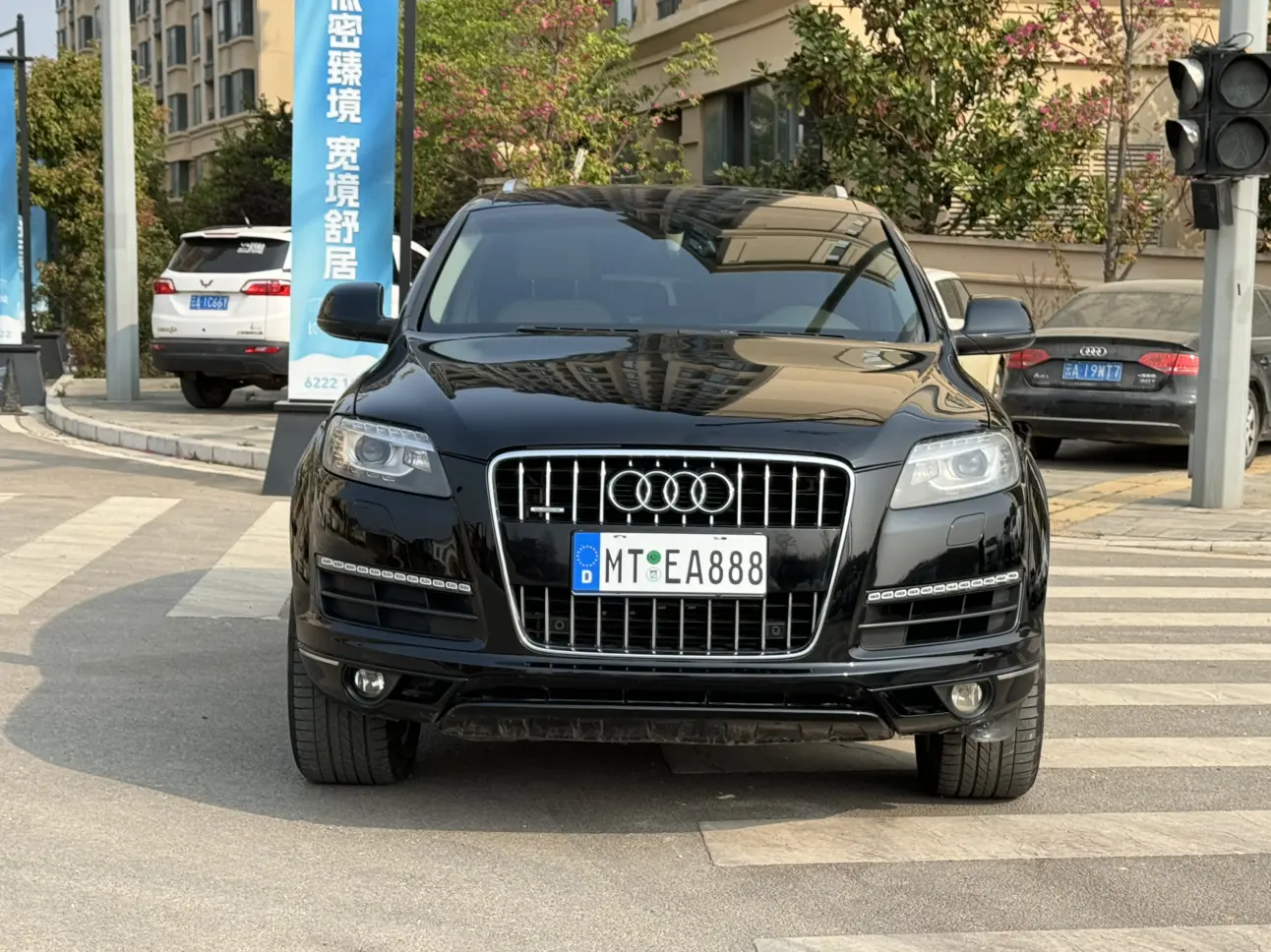 Audi Q7  из Китая