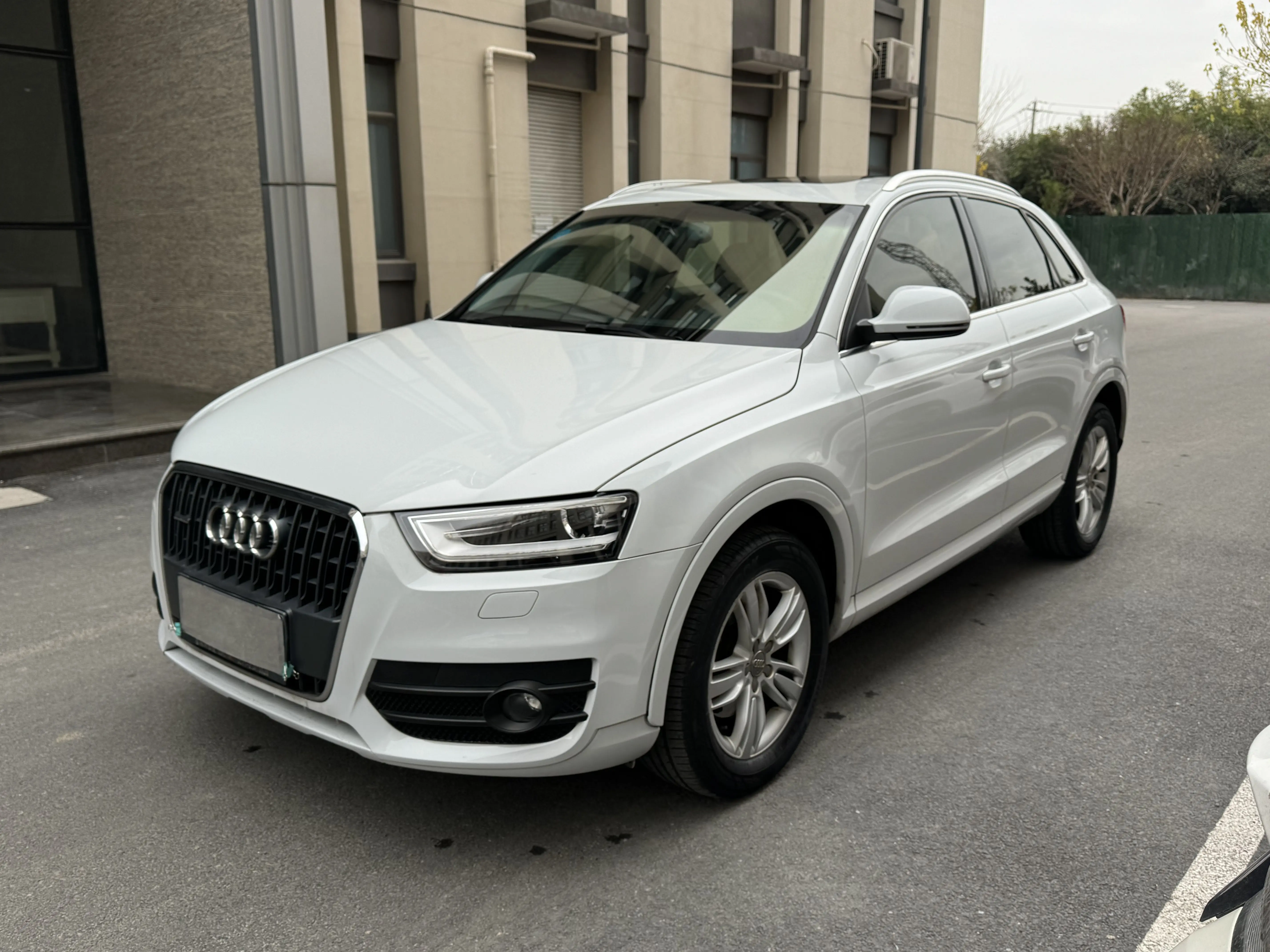 Audi Q3  из Китая