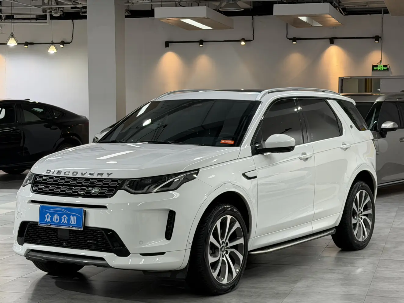 Land Rover Discover Sports  из Китая