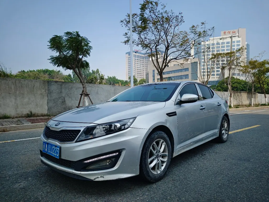 Kia K5  из Китая