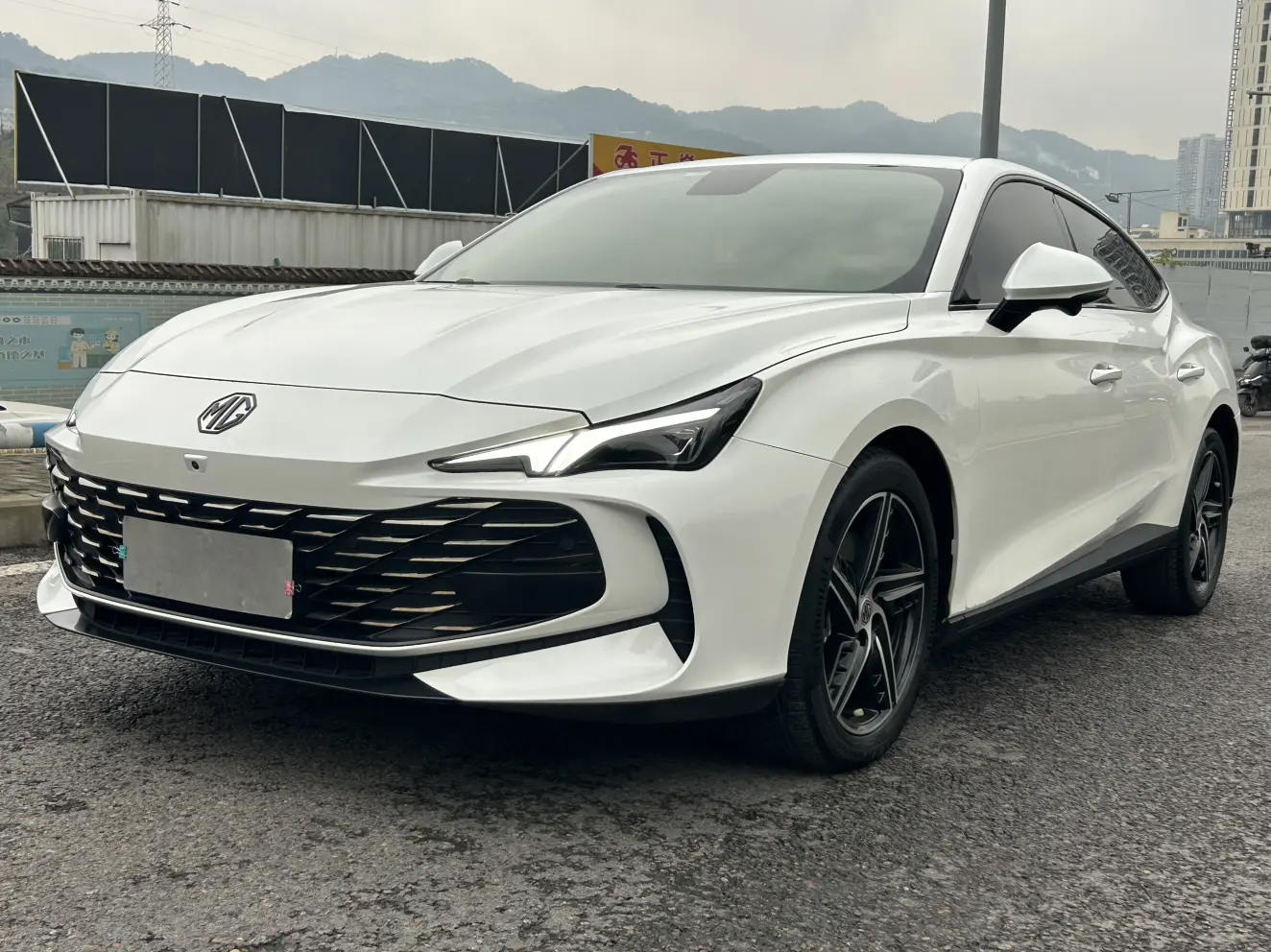 MG 7  из Китая