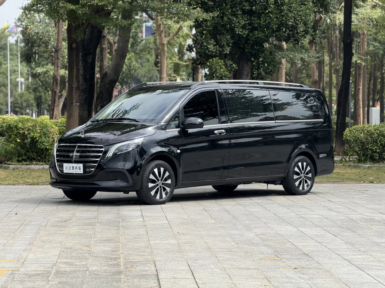 Mercedes-Benz Vito  из Китая