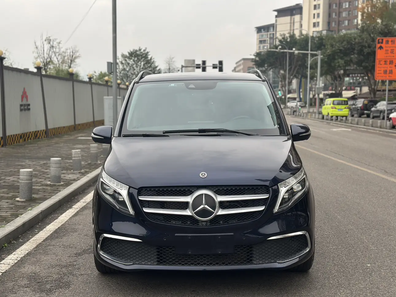 Mercedes-Benz Mercedes Benz V Class  из Китая