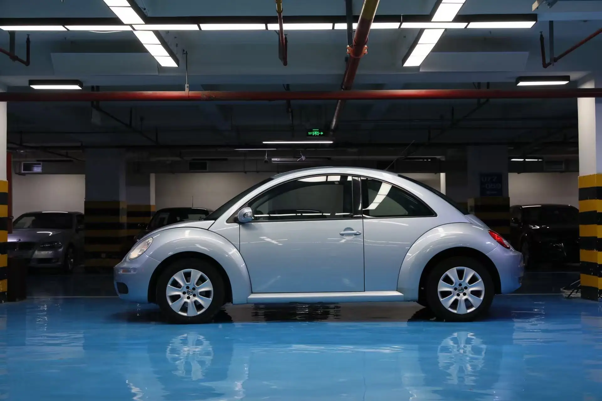 Volkswagen Beetle  из Китая