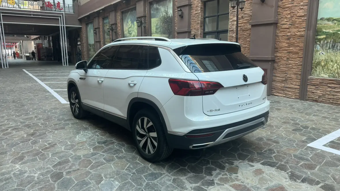 Volkswagen Tayron  из Китая