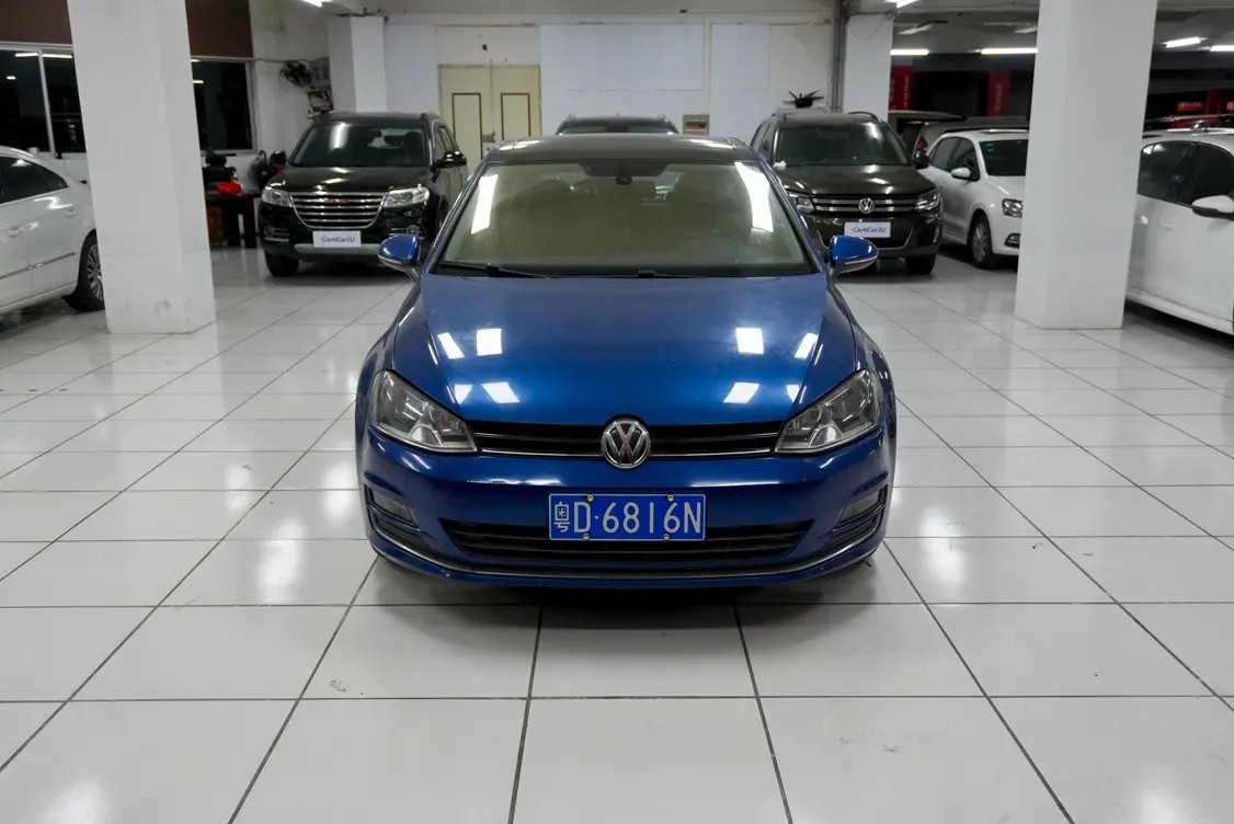 Volkswagen Golf  из Китая