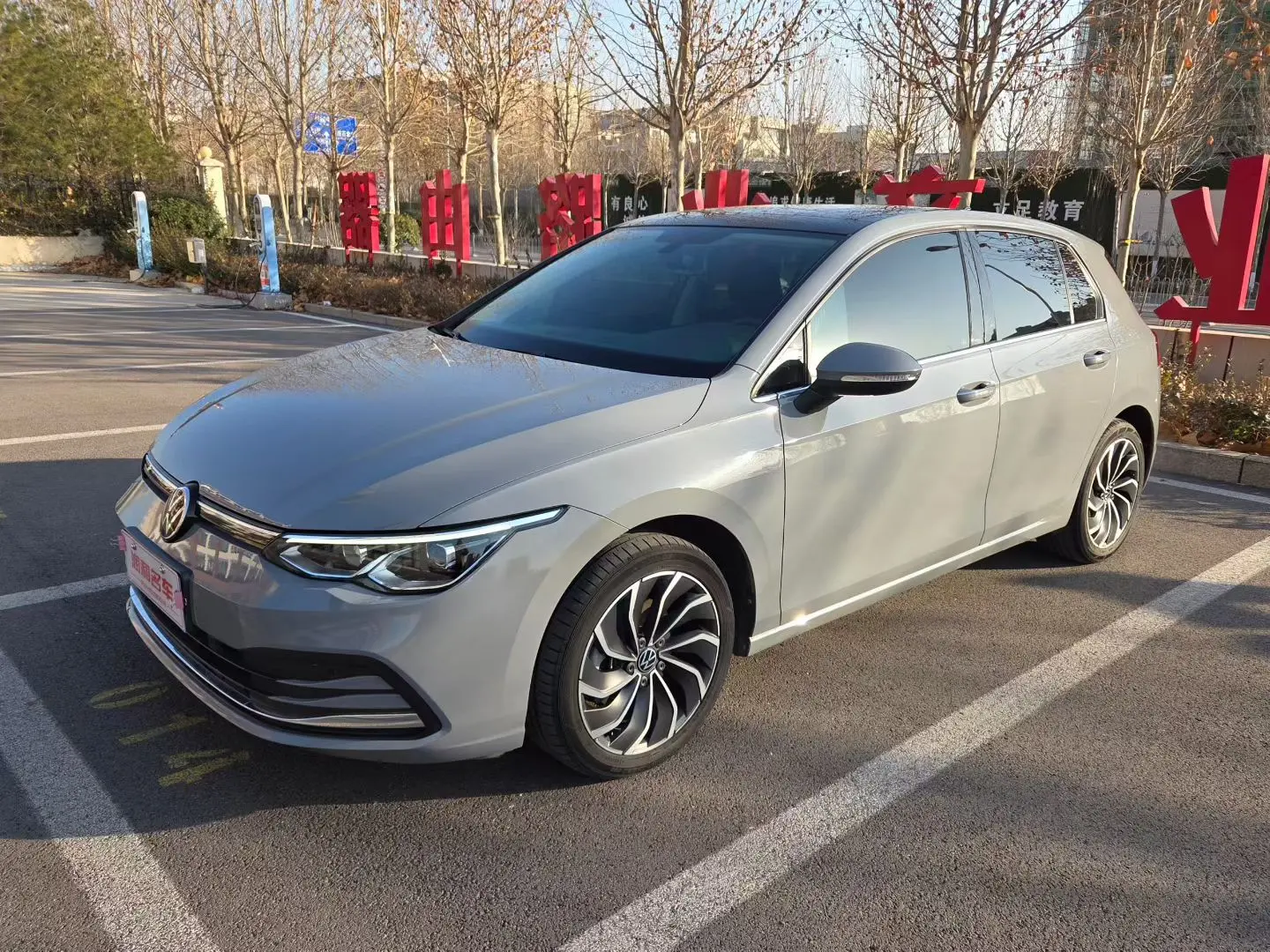 Volkswagen Golf  из Китая