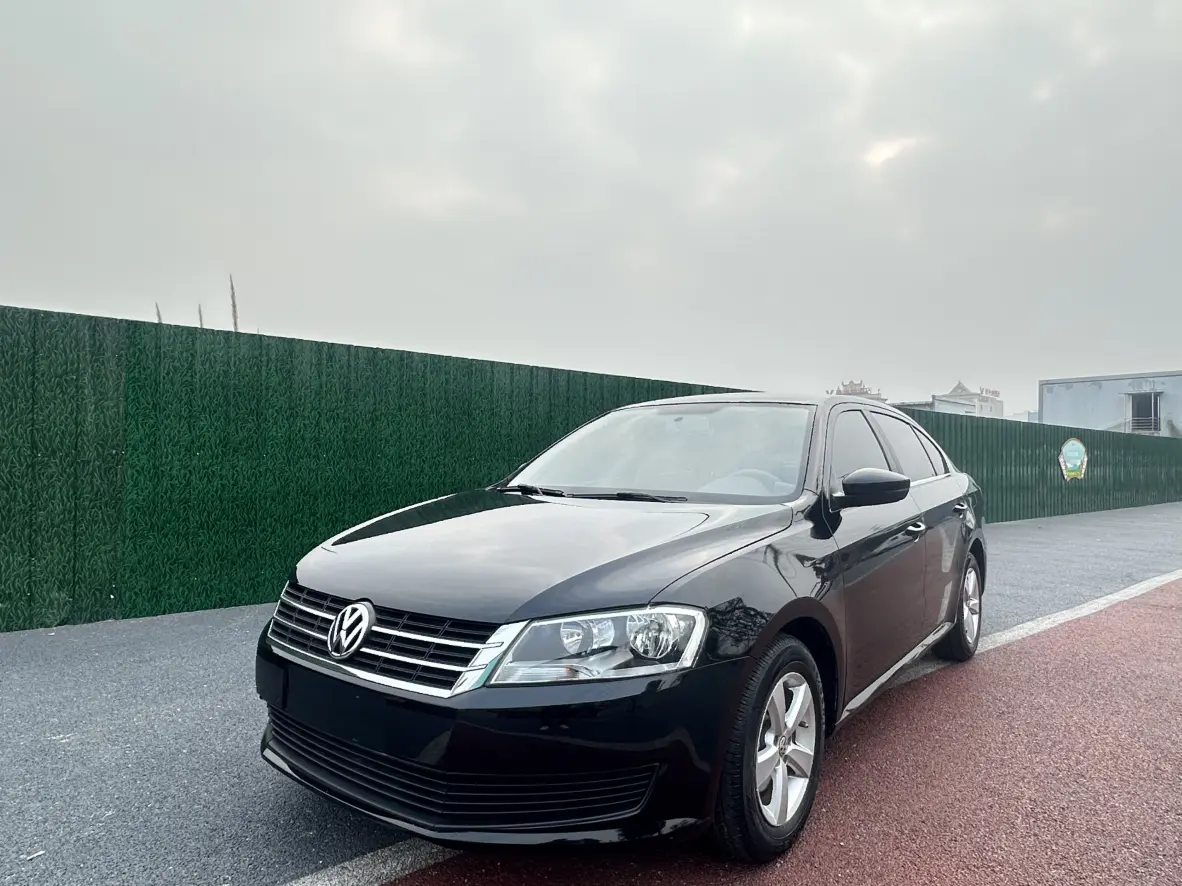 Volkswagen Lavida  из Китая