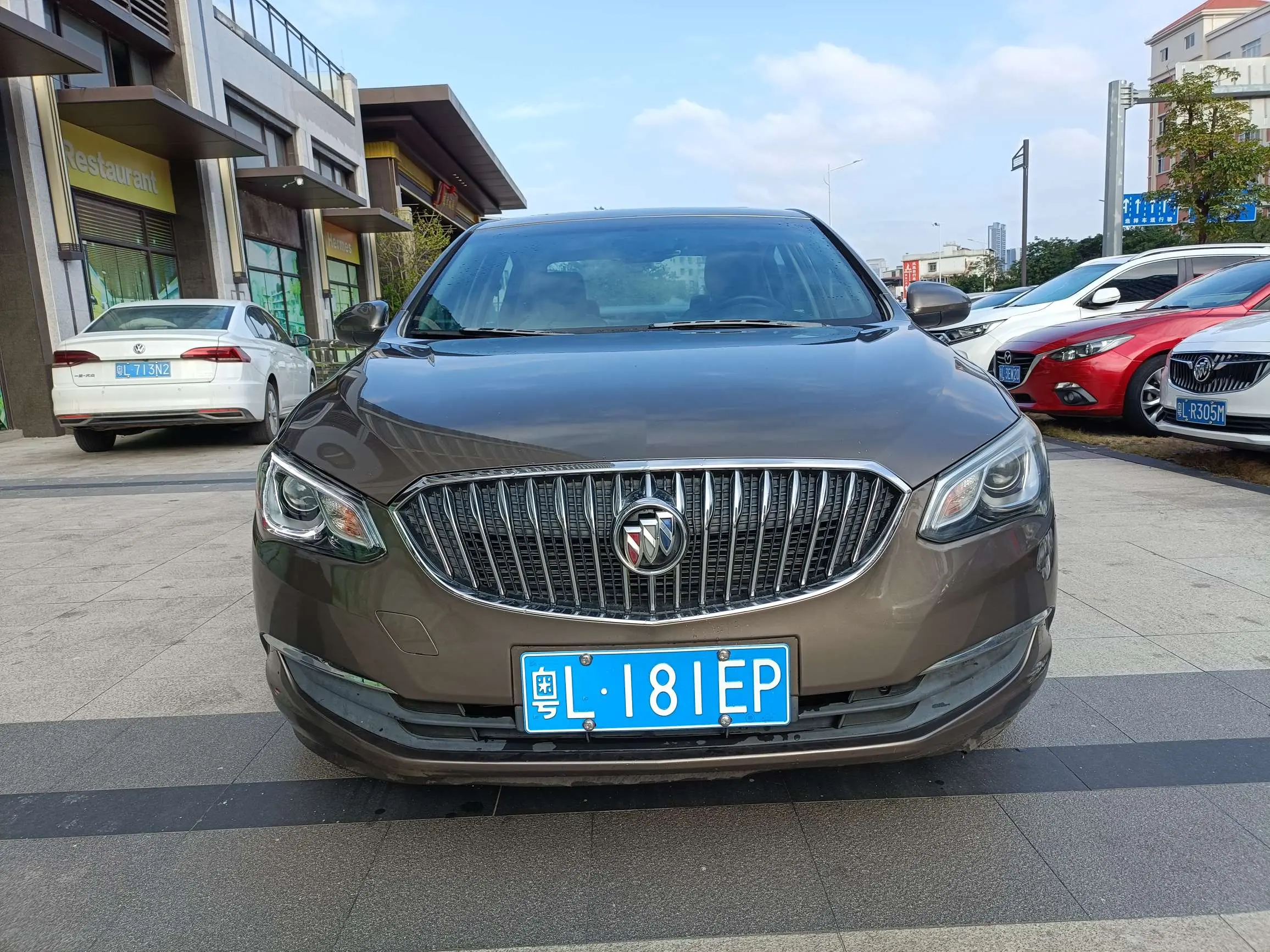 Buick Yinglang  из Китая