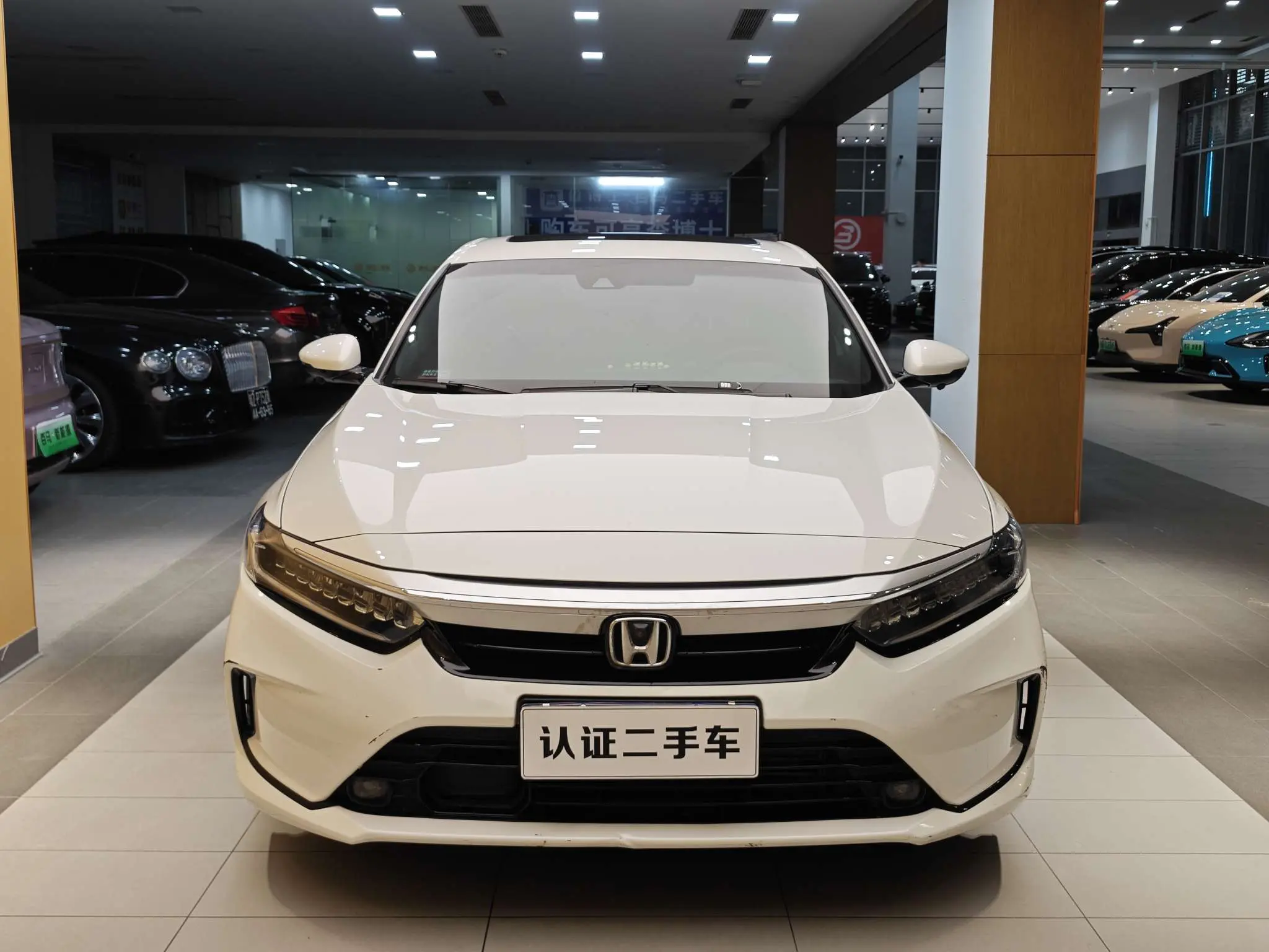 Honda Inspire (Yingshipai)  из Китая