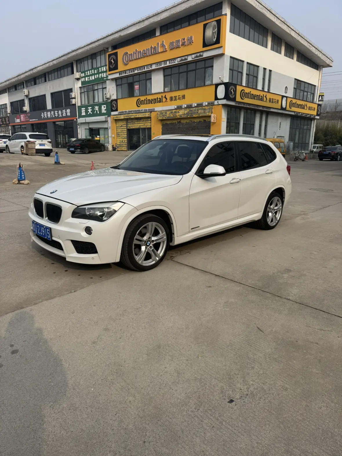 BMW X1  из Китая
