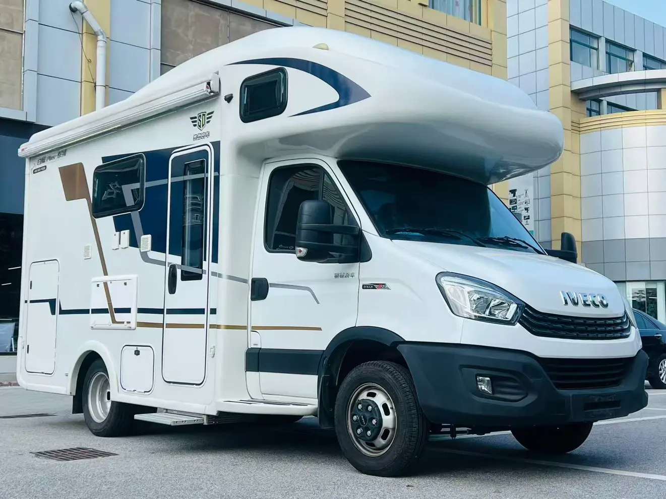 Iveco Wolfson