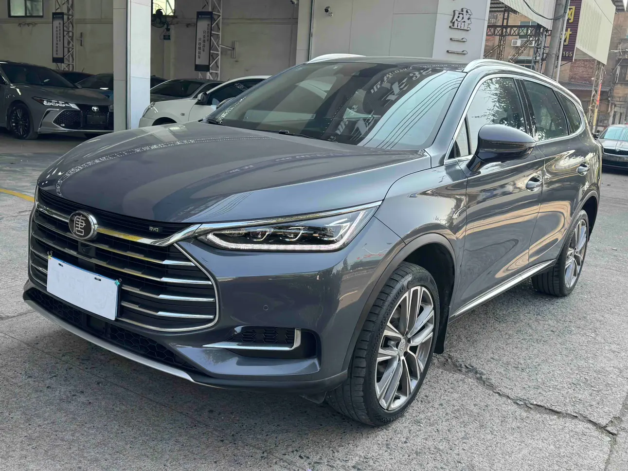 BYD Tang
