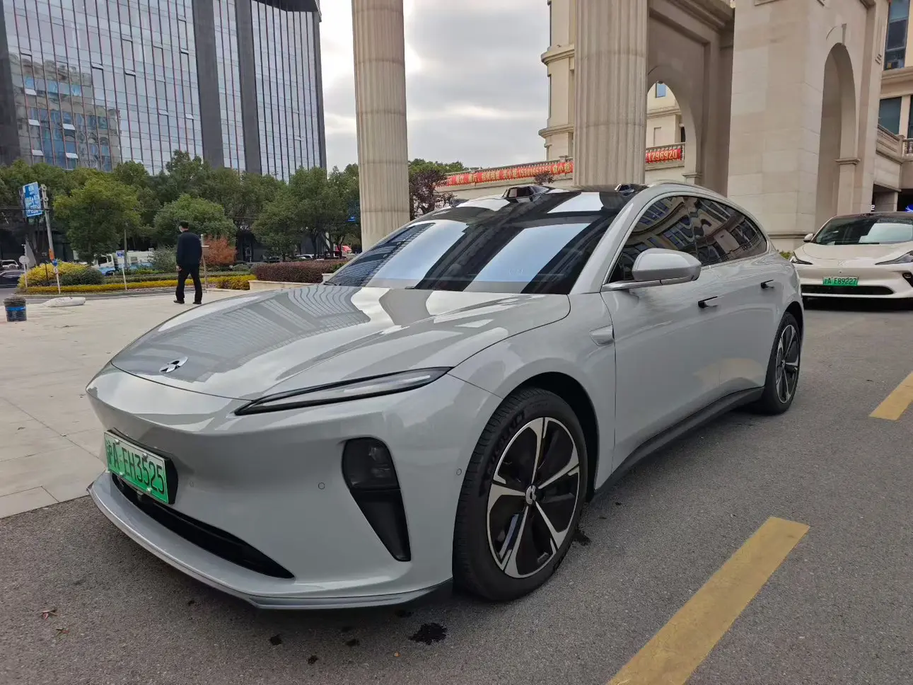 NIO ET5T  из Китая