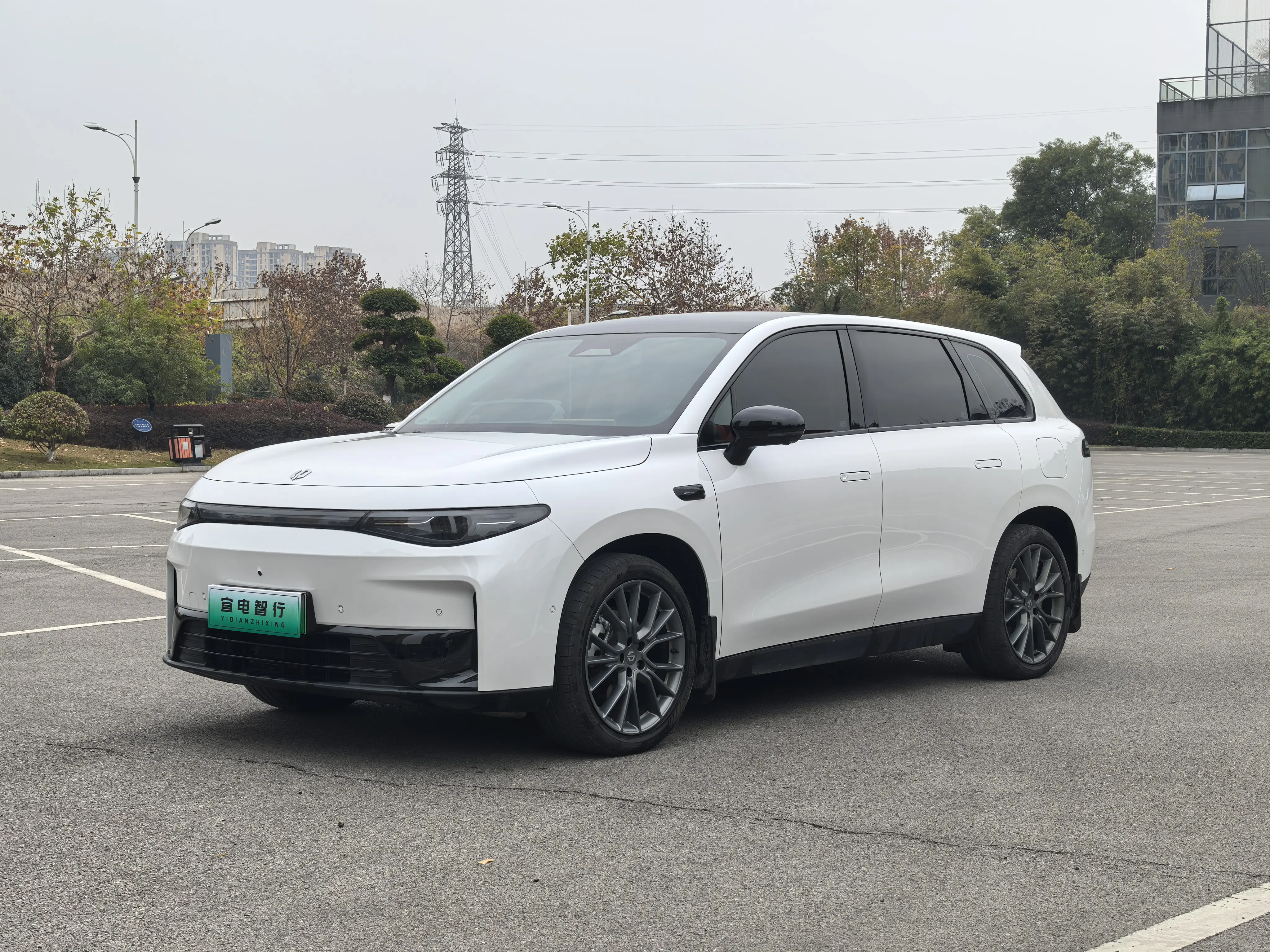 Leapmotor Zero running C10  из Китая