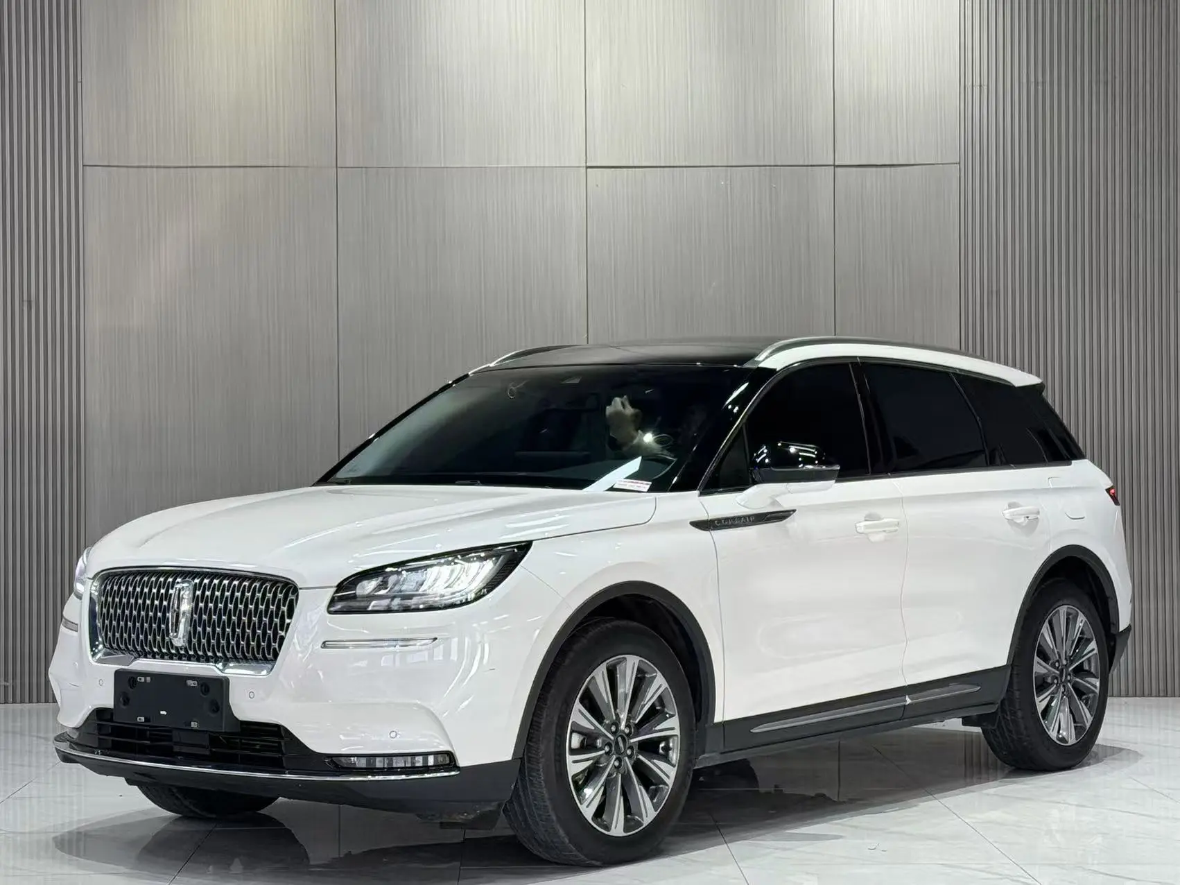 Lincoln Adventurer  из Китая