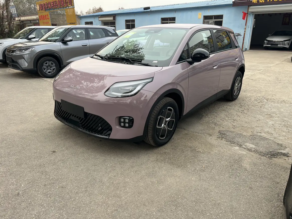 AION UT  из Китая