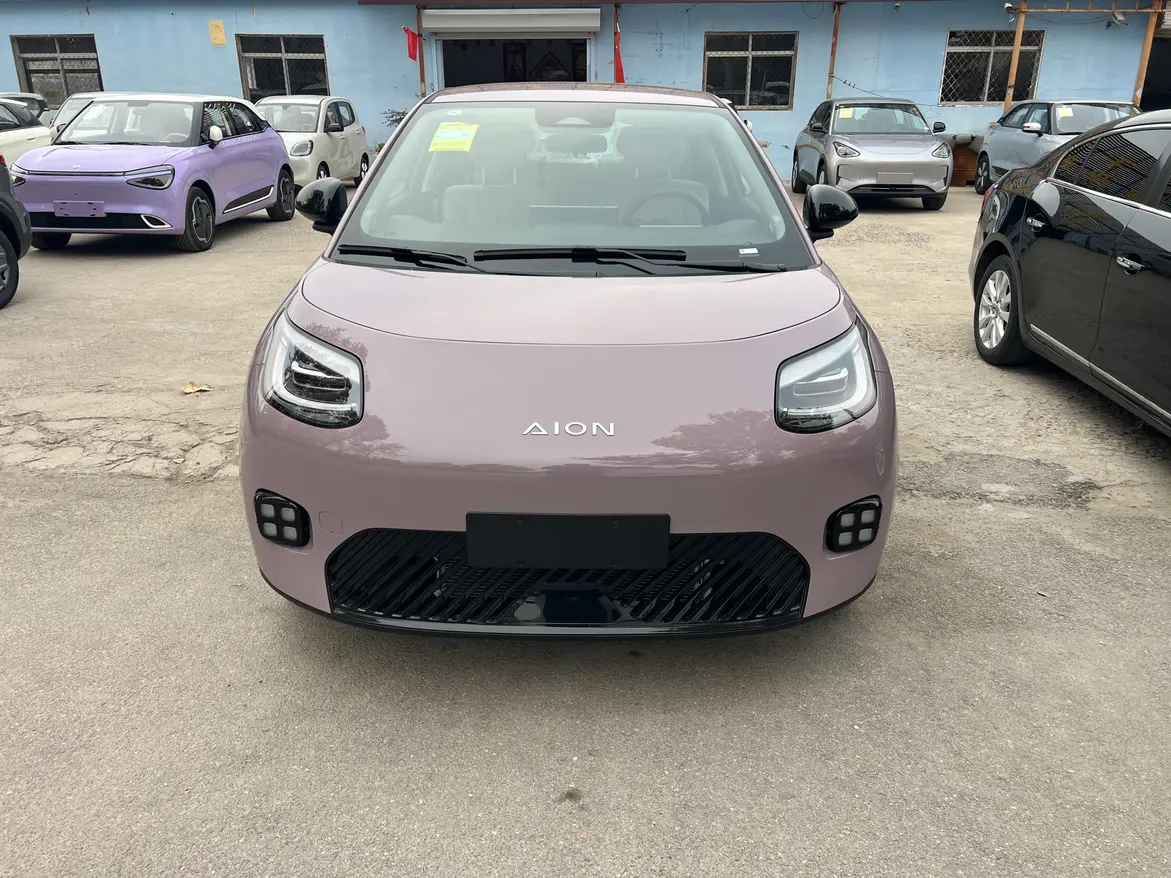 AION UT  из Китая