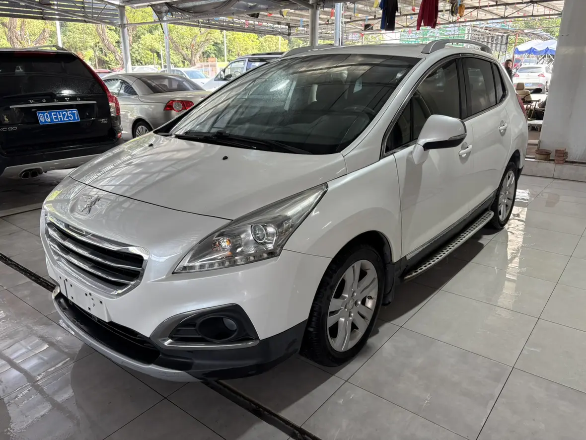 Peugeot 3008  из Китая