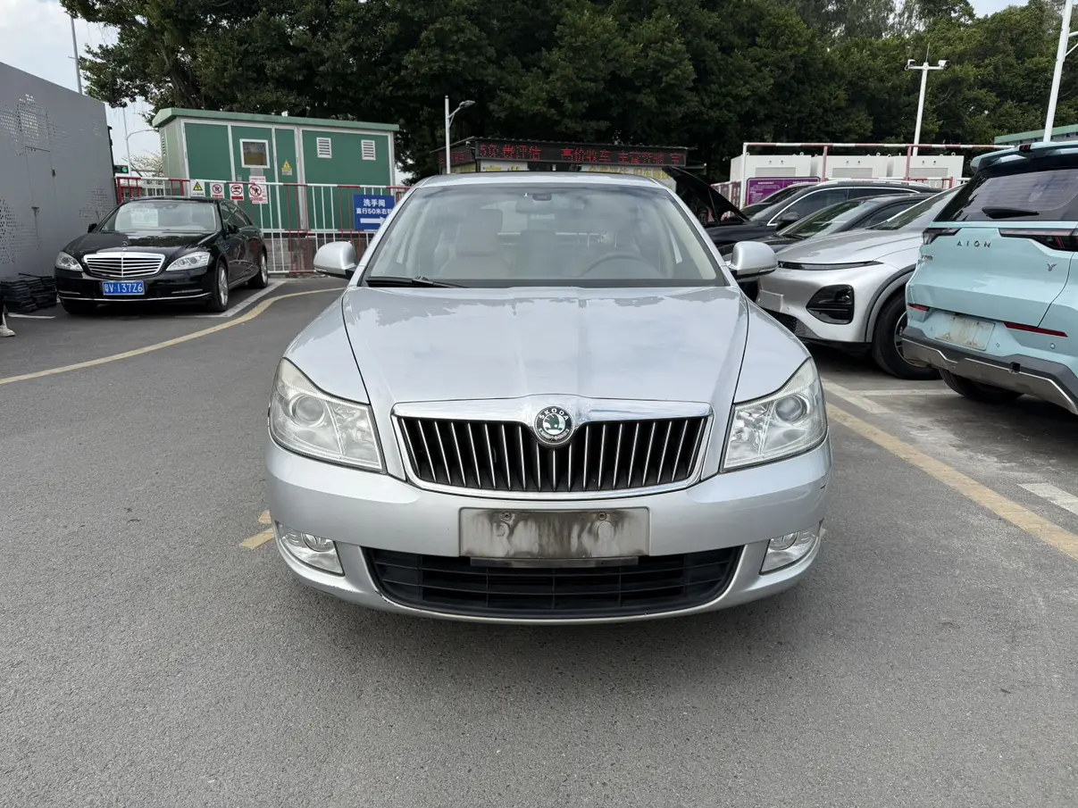 Skoda Octavia  из Китая