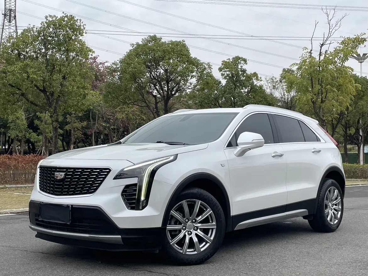 Cadillac XT4  из Китая
