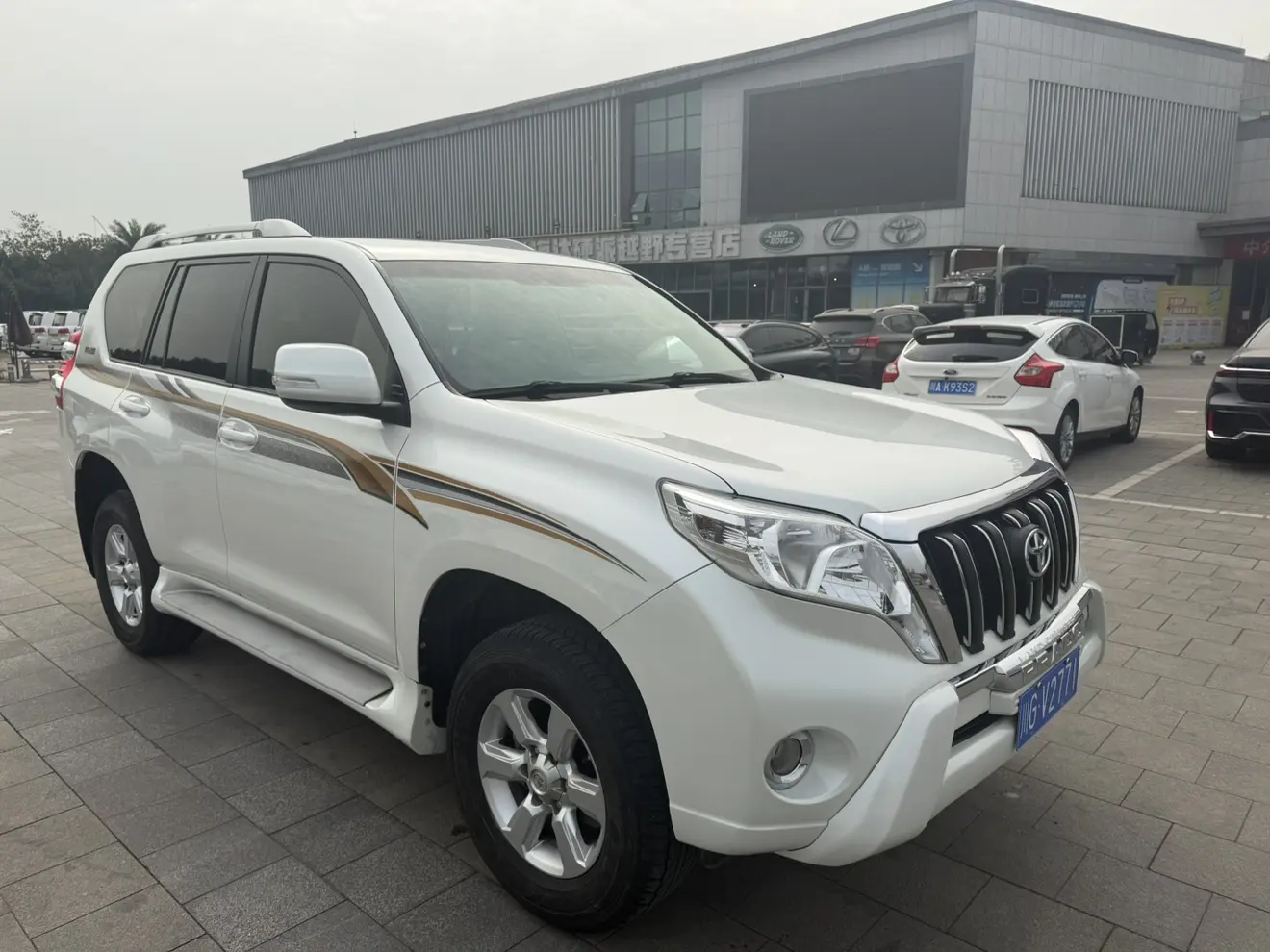 Toyota Prado