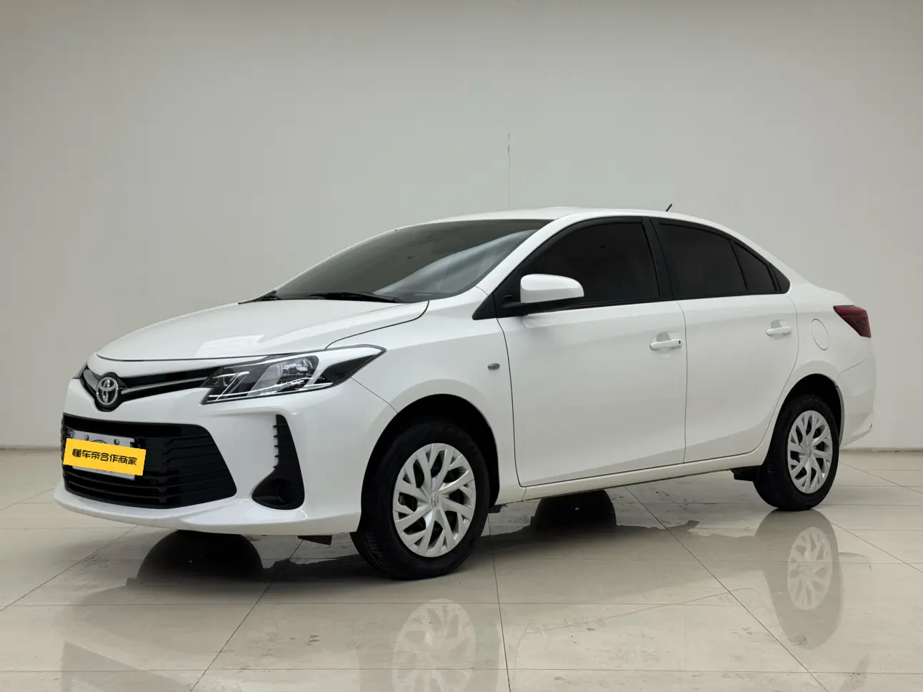 Toyota Vios  из Китая