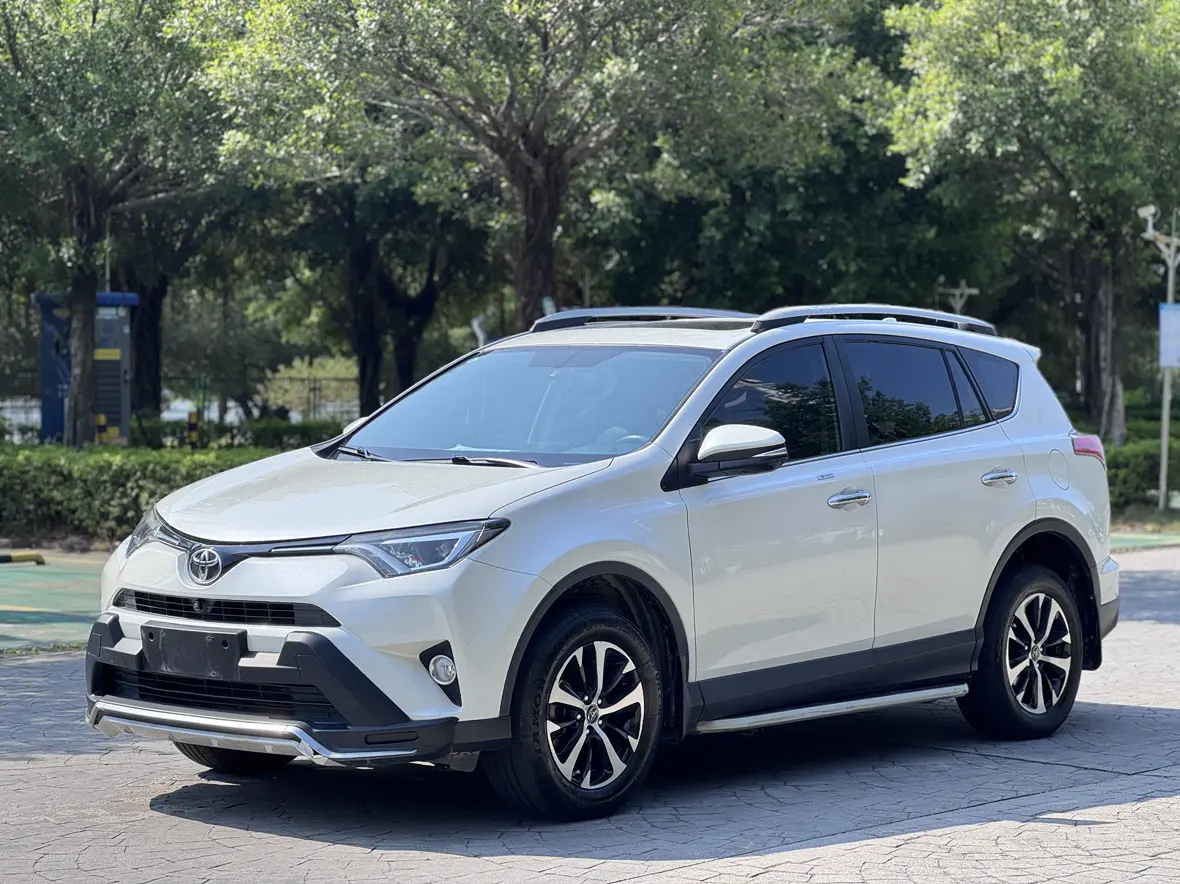 Toyota RAV4  из Китая