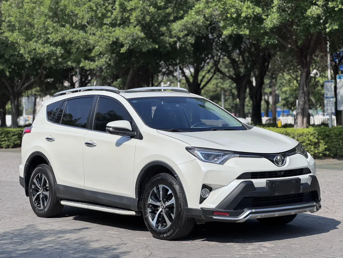 Toyota RAV4  из Китая