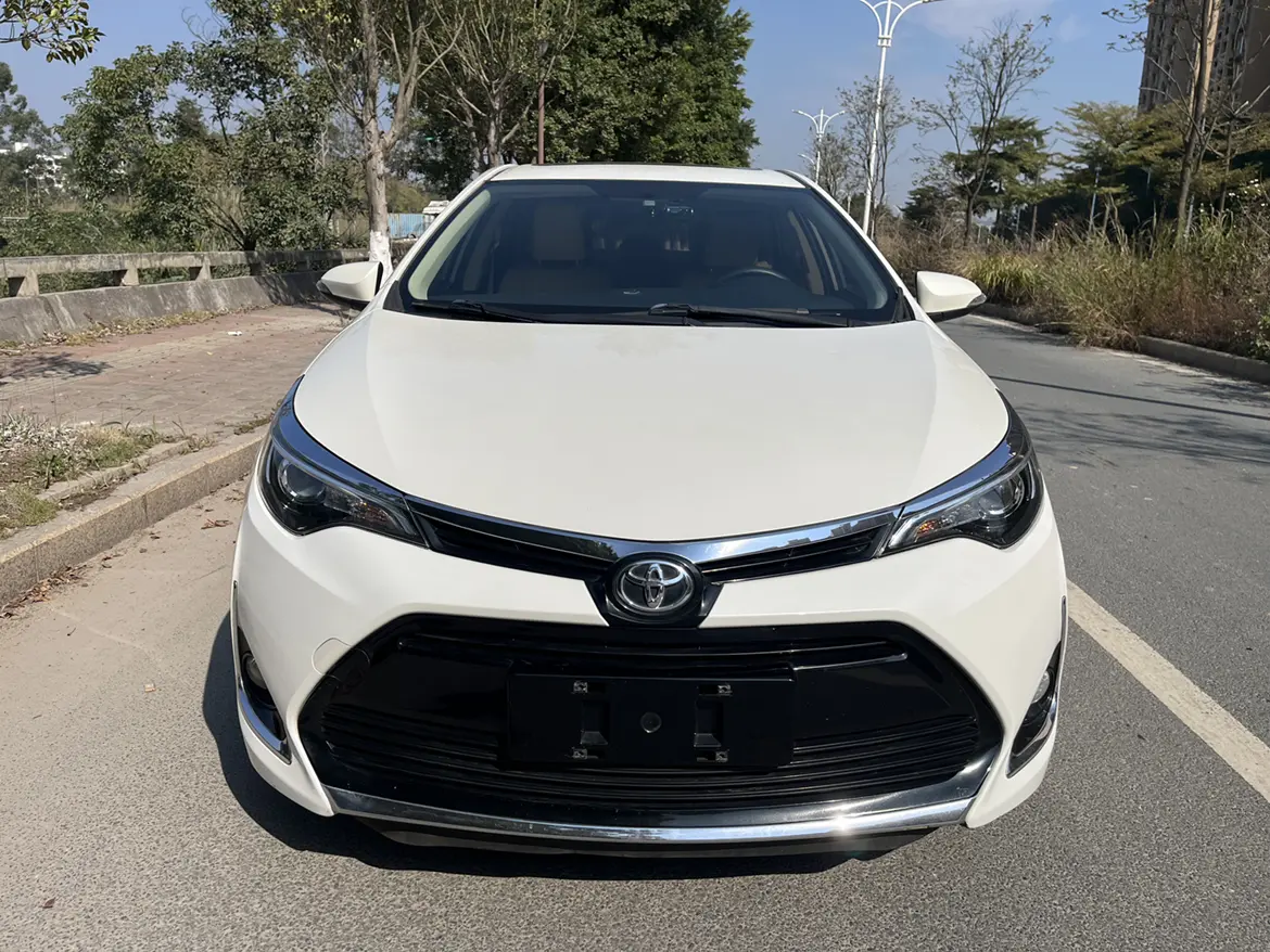 Toyota Levin (Lei Ling)  из Китая