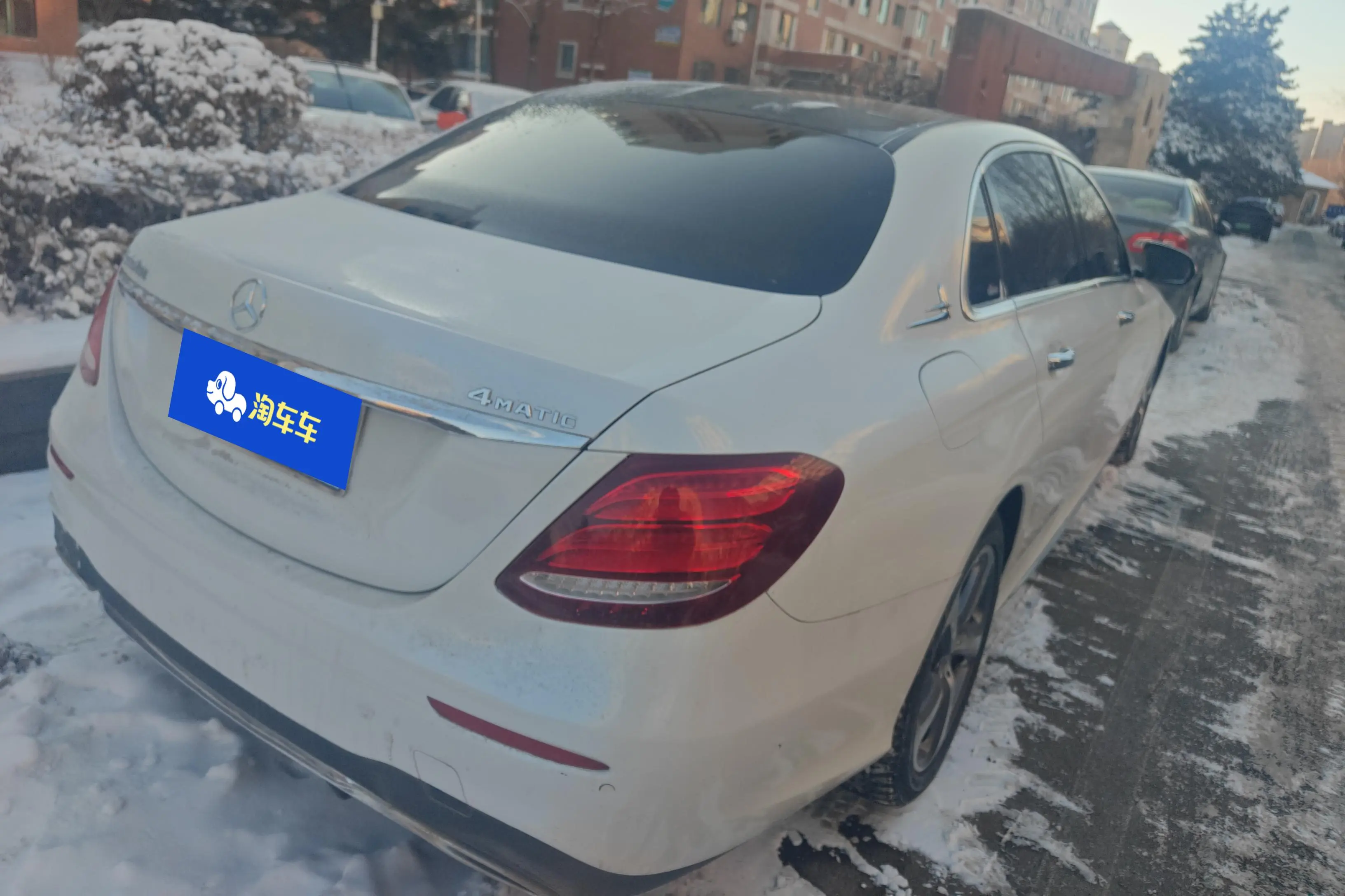 Mercedes-Benz E-Class  из Китая