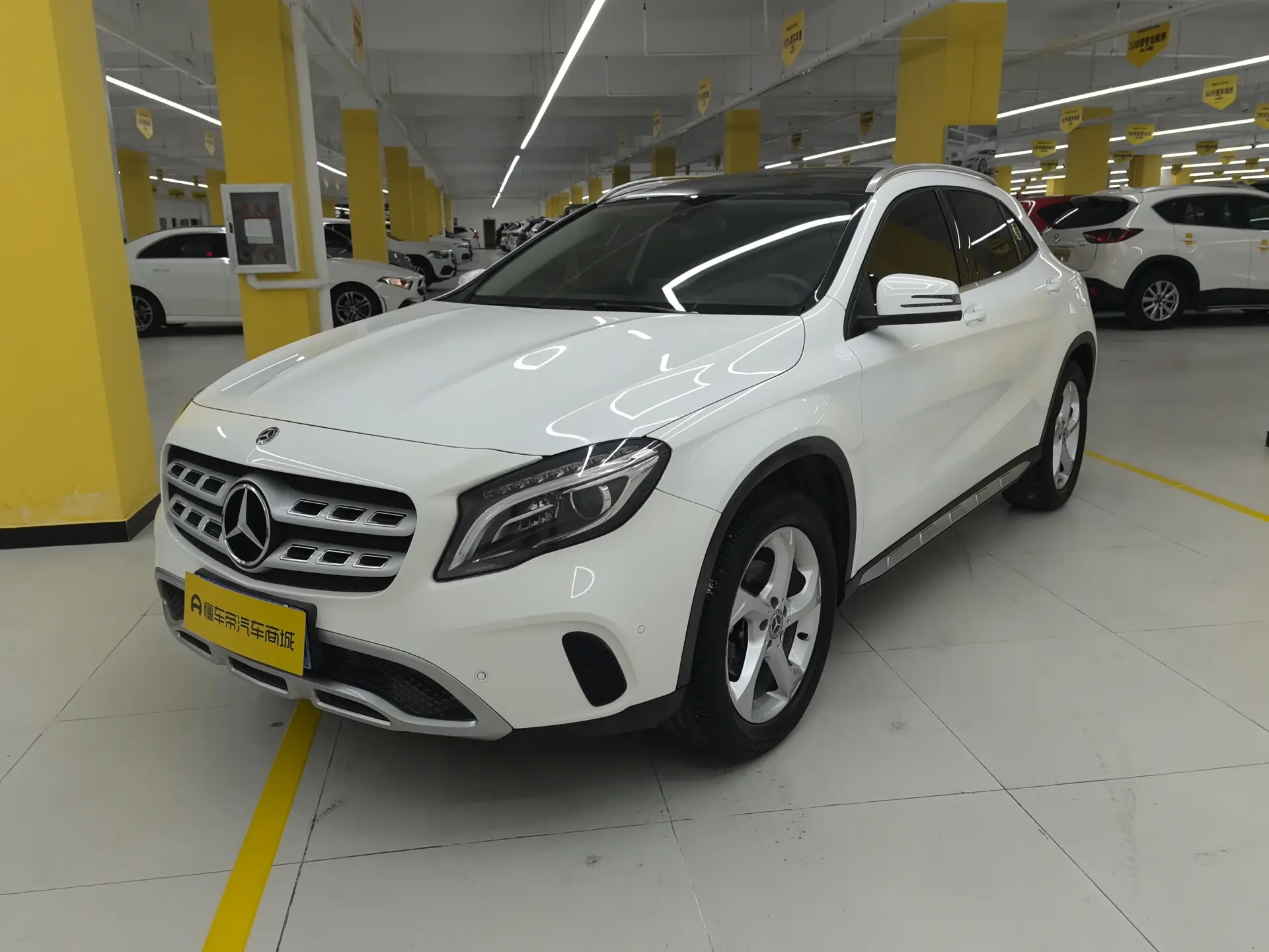 Mercedes-Benz GLA  из Китая