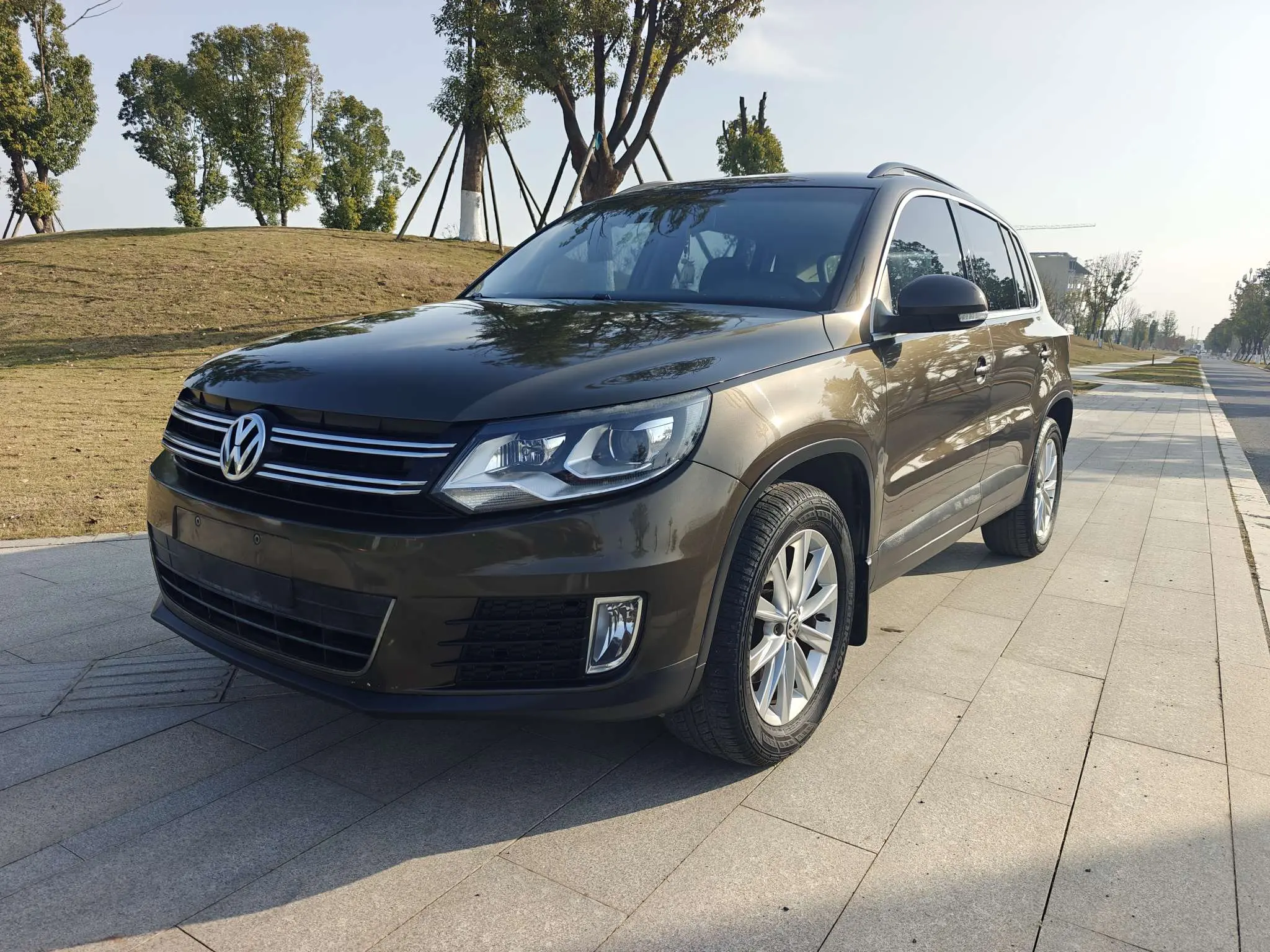 Volkswagen Tiguan  из Китая