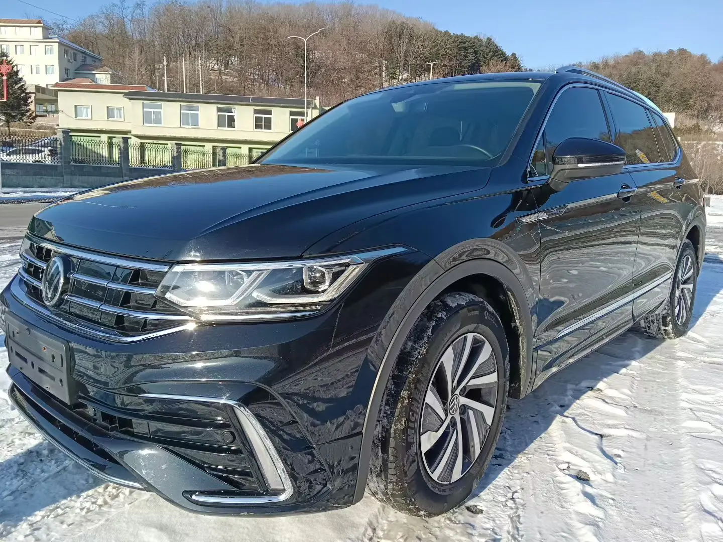 Volkswagen Tiguan L PHEV  из Китая