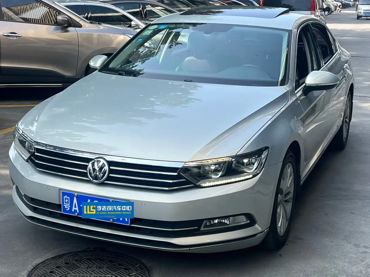 Volkswagen Magotan  из Китая