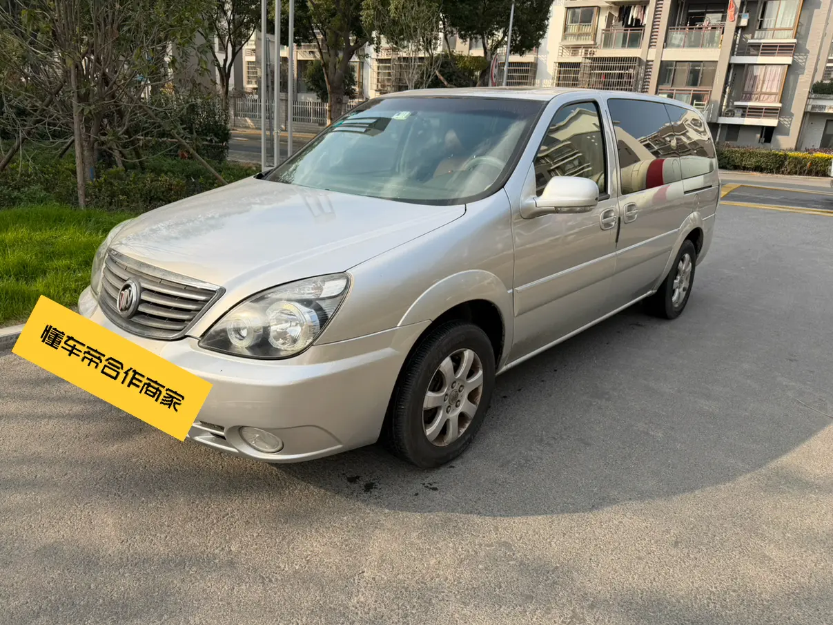 Buick GL8  из Китая